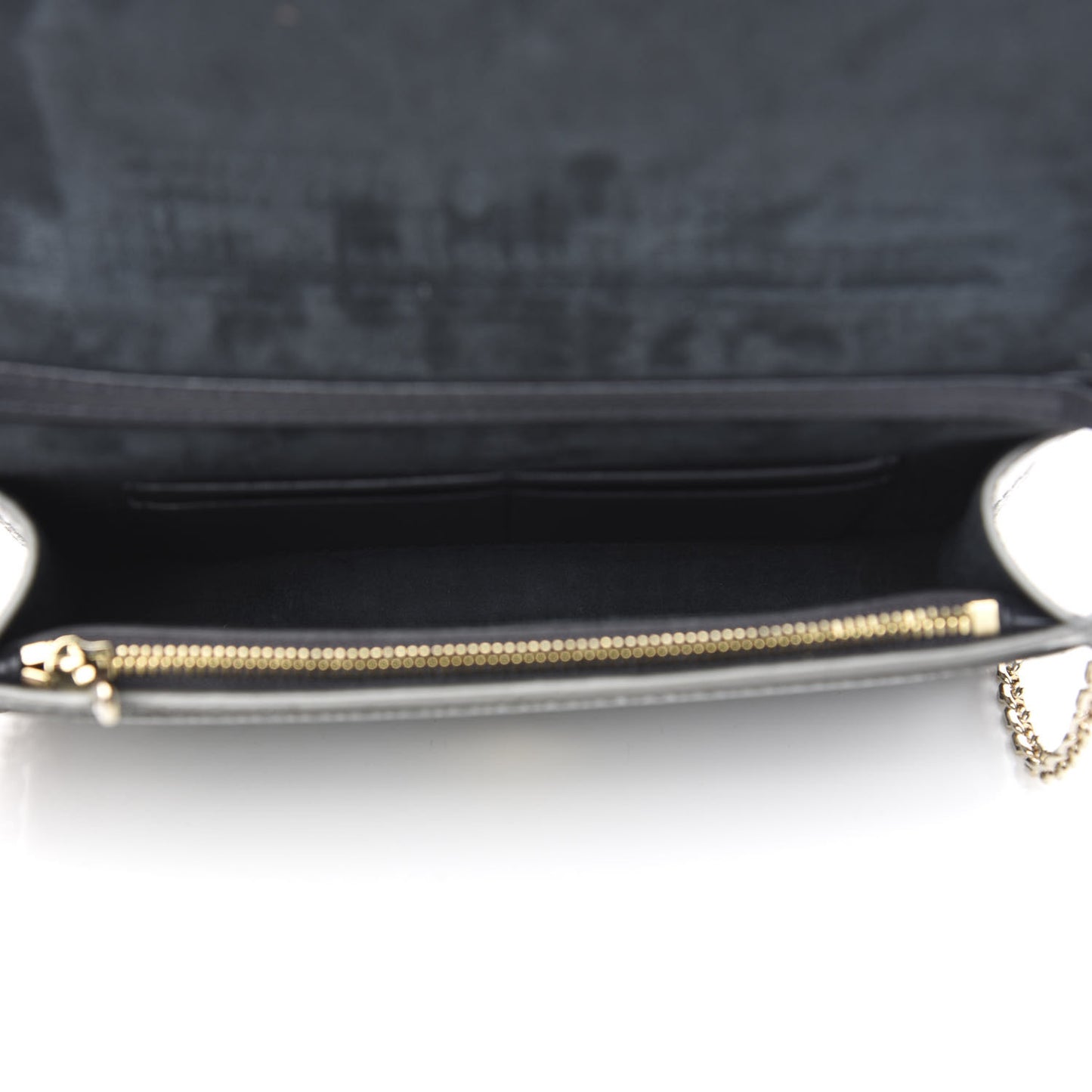 Metallic Patent Micro-Cannage 30 Montaigne 2 in 1 Pouch Silver