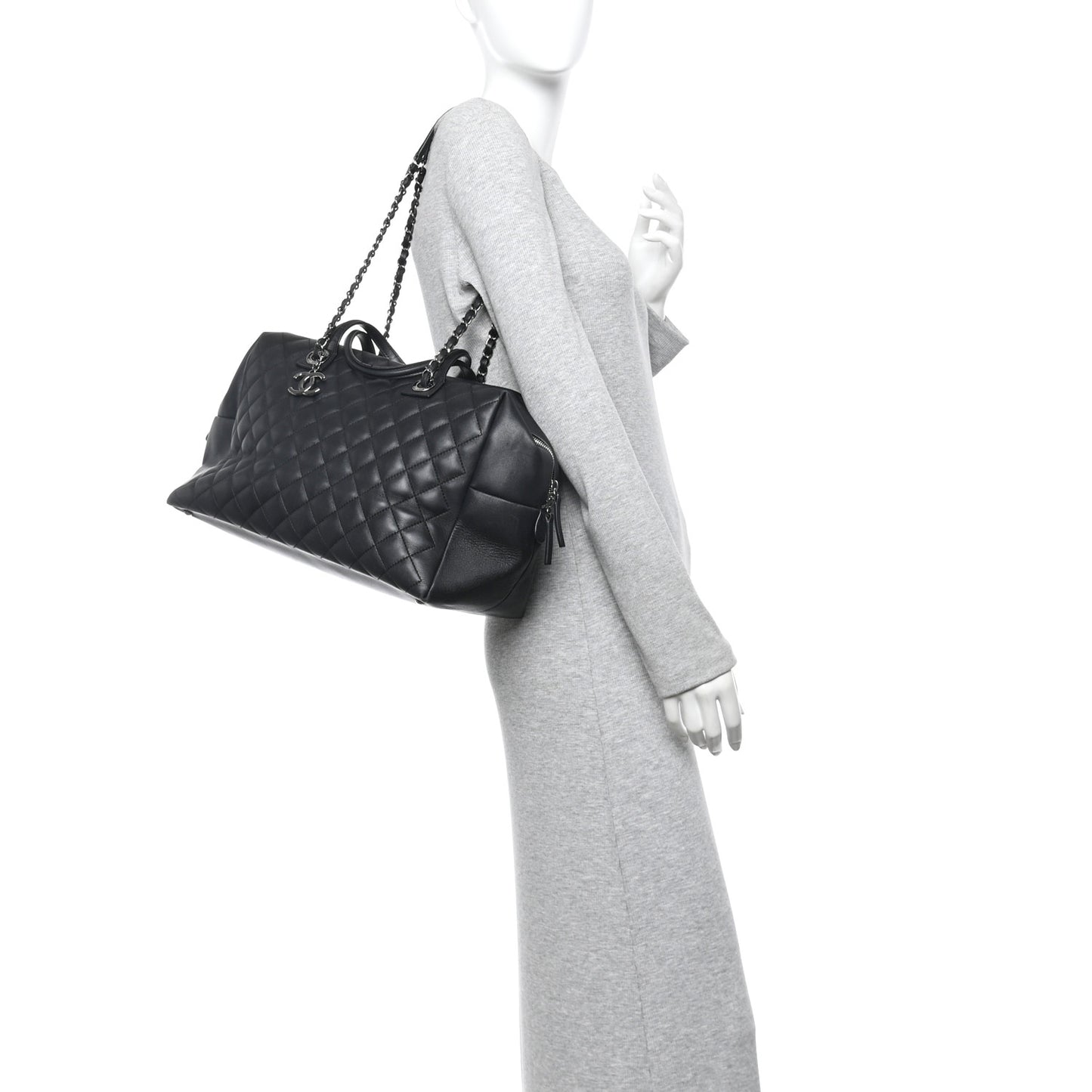 Calfskin Quilted Feather Weight Bowling Bag Black