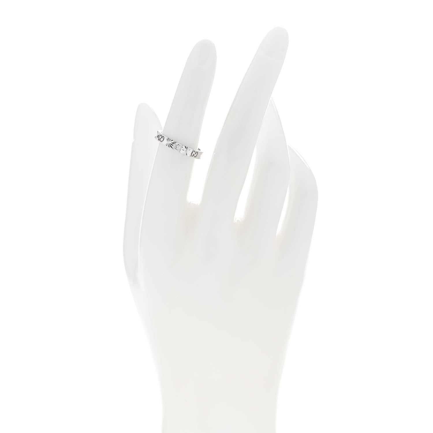 Gucci 18K White Gold Diamond Icon Heart Band Ring 50 5.5 2 of 6