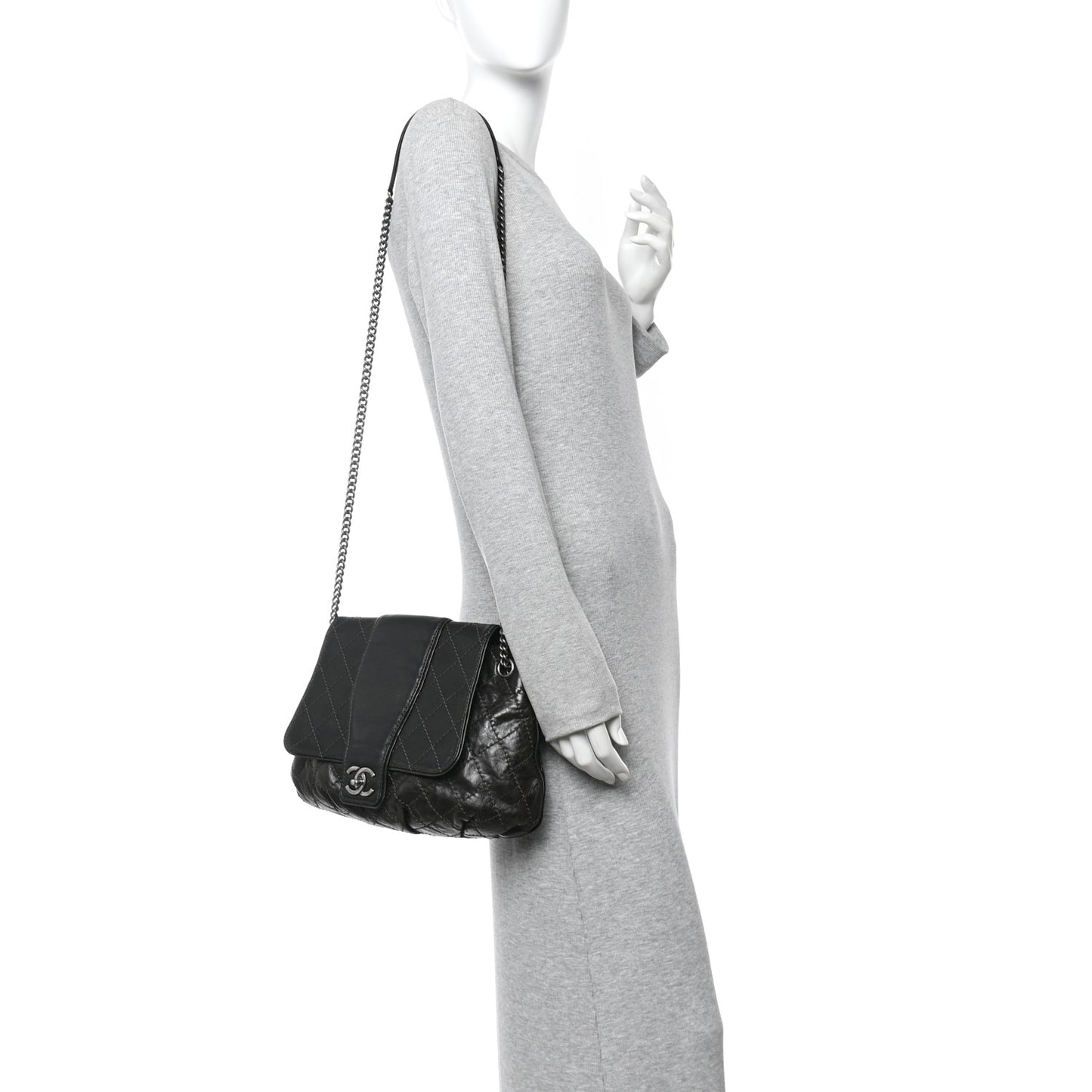 Caviar Aged Calfskin Medium Bubble Graphic Messenger Bag Grey