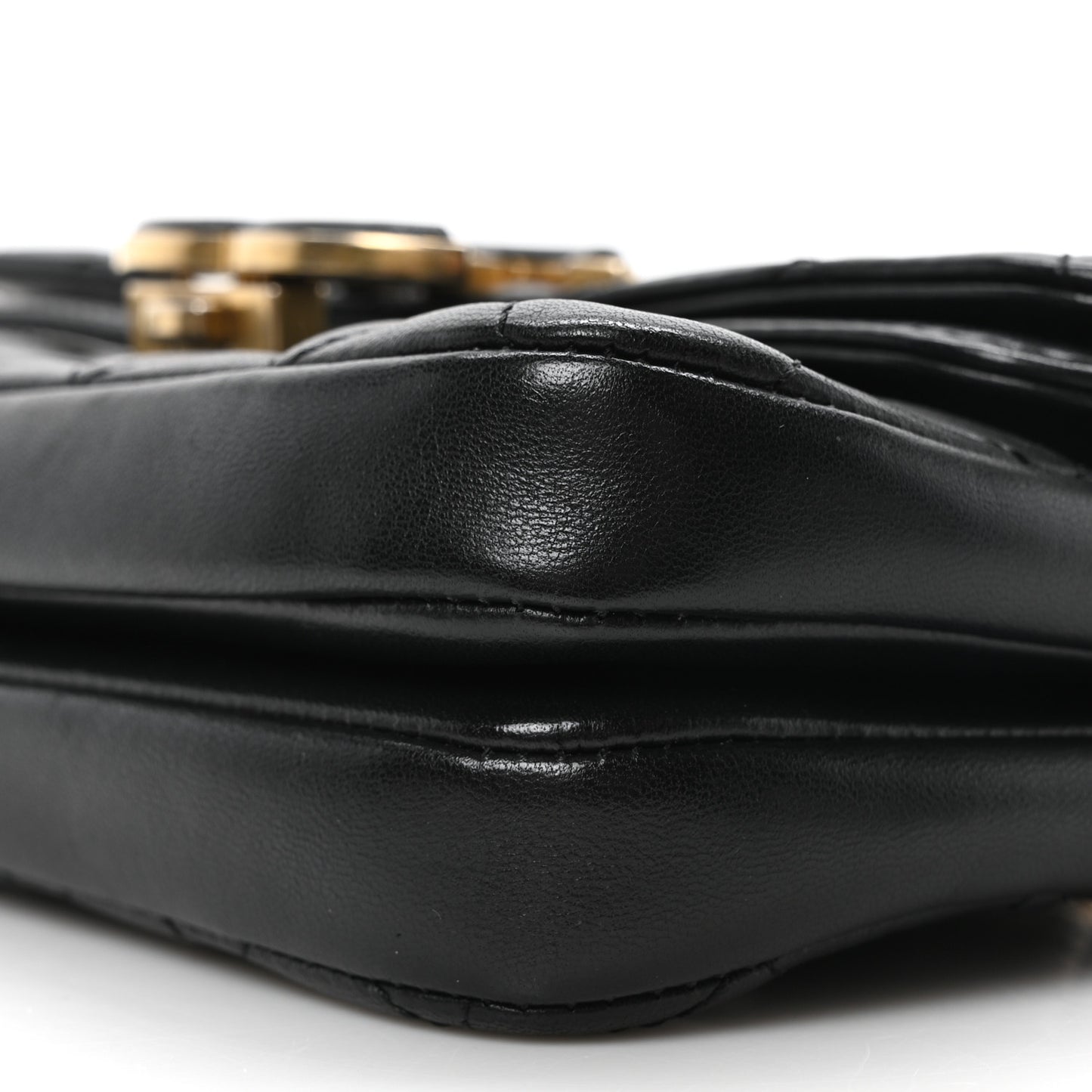Lambskin Quilted Small CC Chic Flap Black