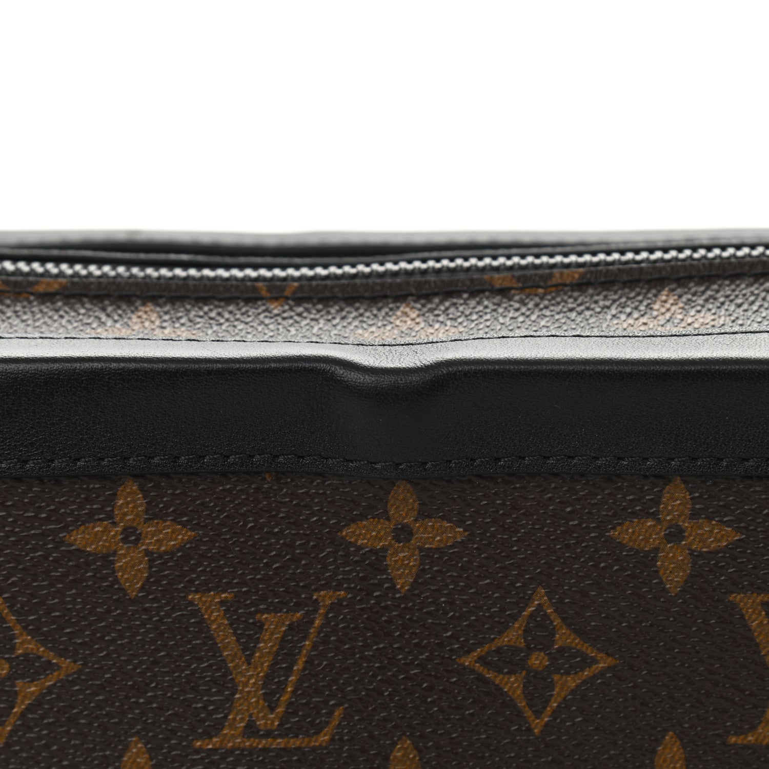 Louis Vuitton Monogram Solar Ray Soft Trunk 13 of 13