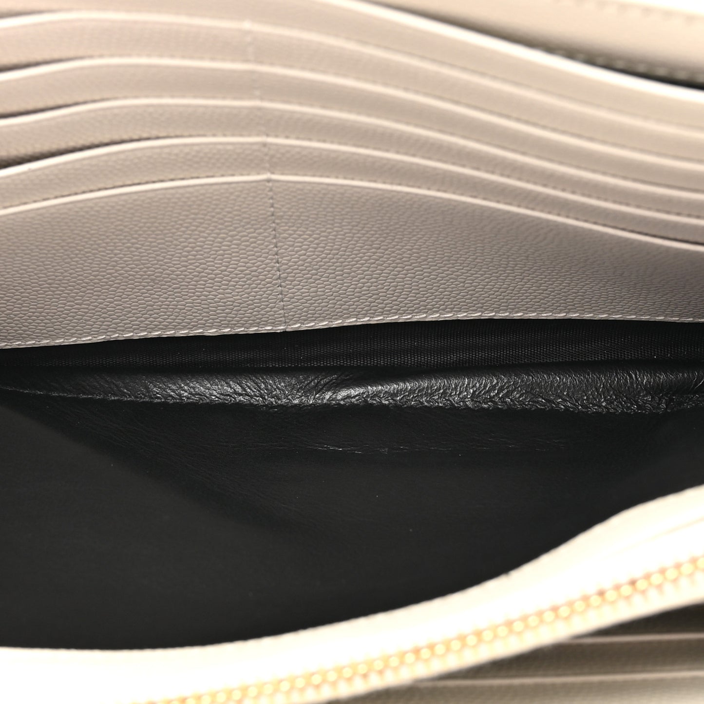 Grain De Poudre Matelasse Chevron Monogram Chain Wallet Crema Soft
