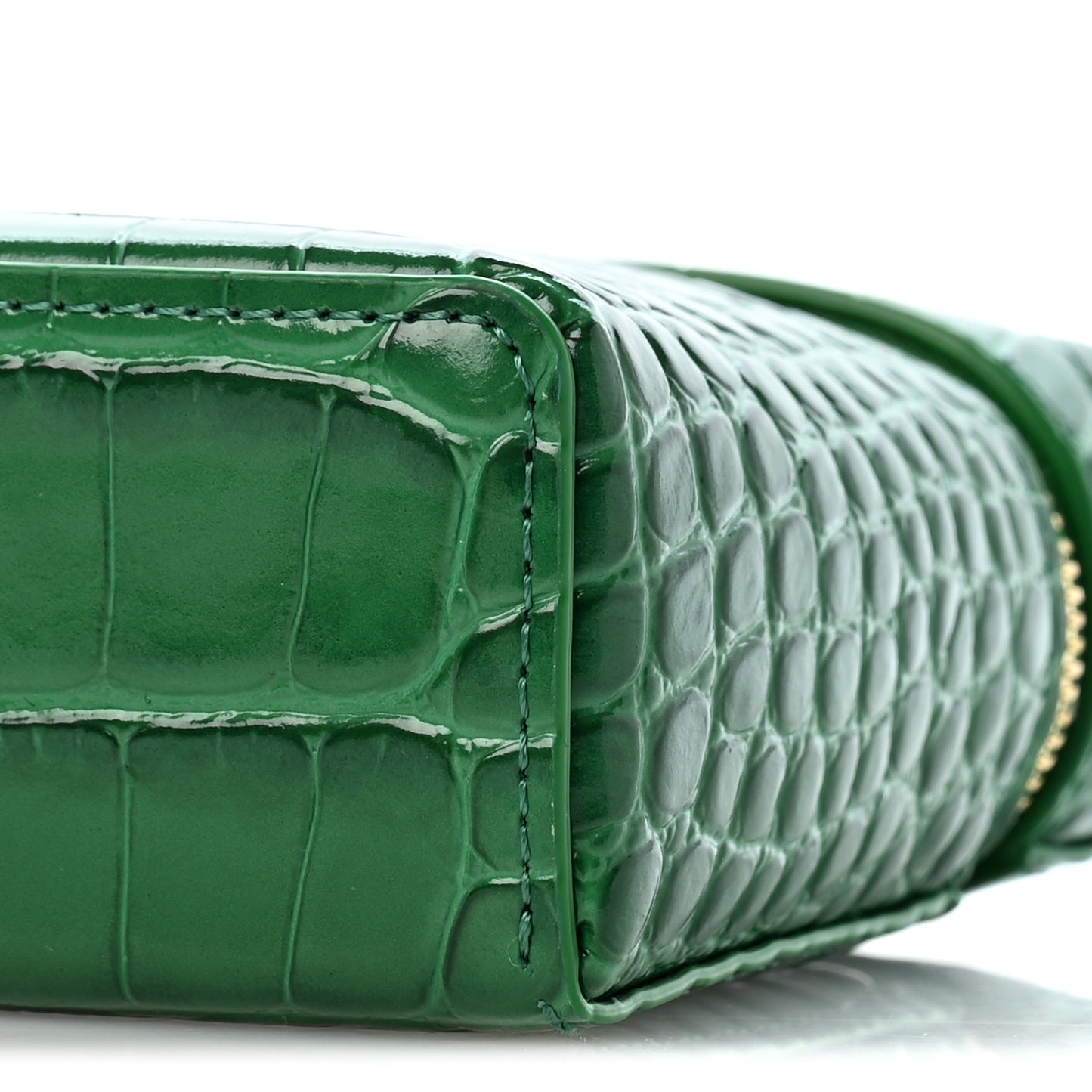 Calfskin Crocodile Embossed Crococo Exoticoco Vanity With Chain Emerald