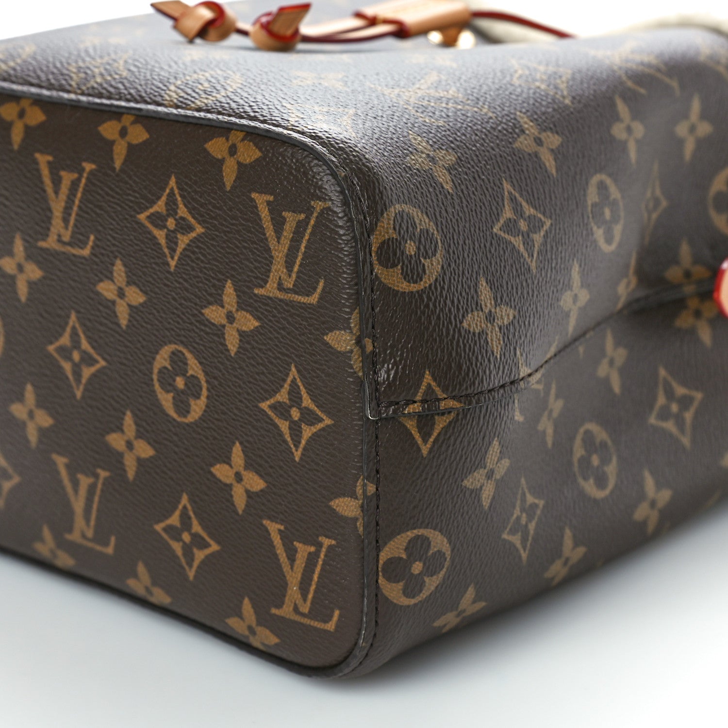 Louis Vuitton Monogram Shearling Cozygram Neonoe BB 9 of 9