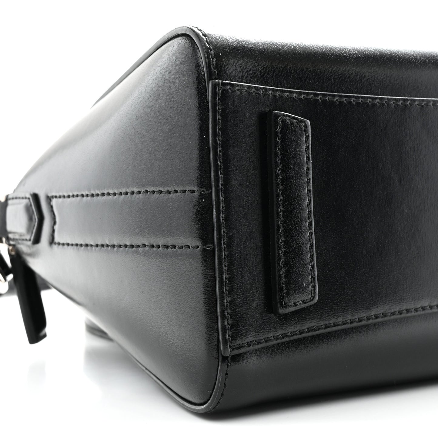 Shiny Lord Calfskin Mini Antigona Black