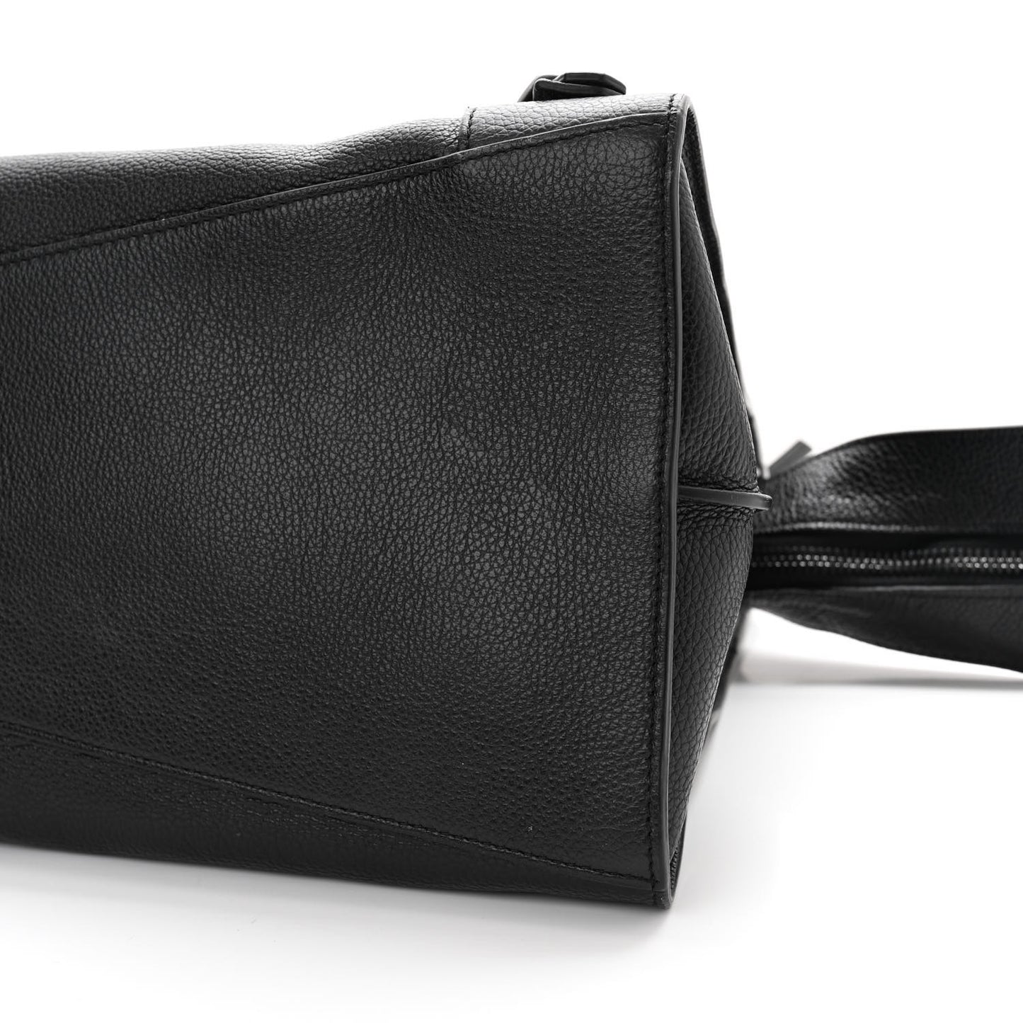 Grained Calfskin Neo Classic Black Hardware Medium City Black