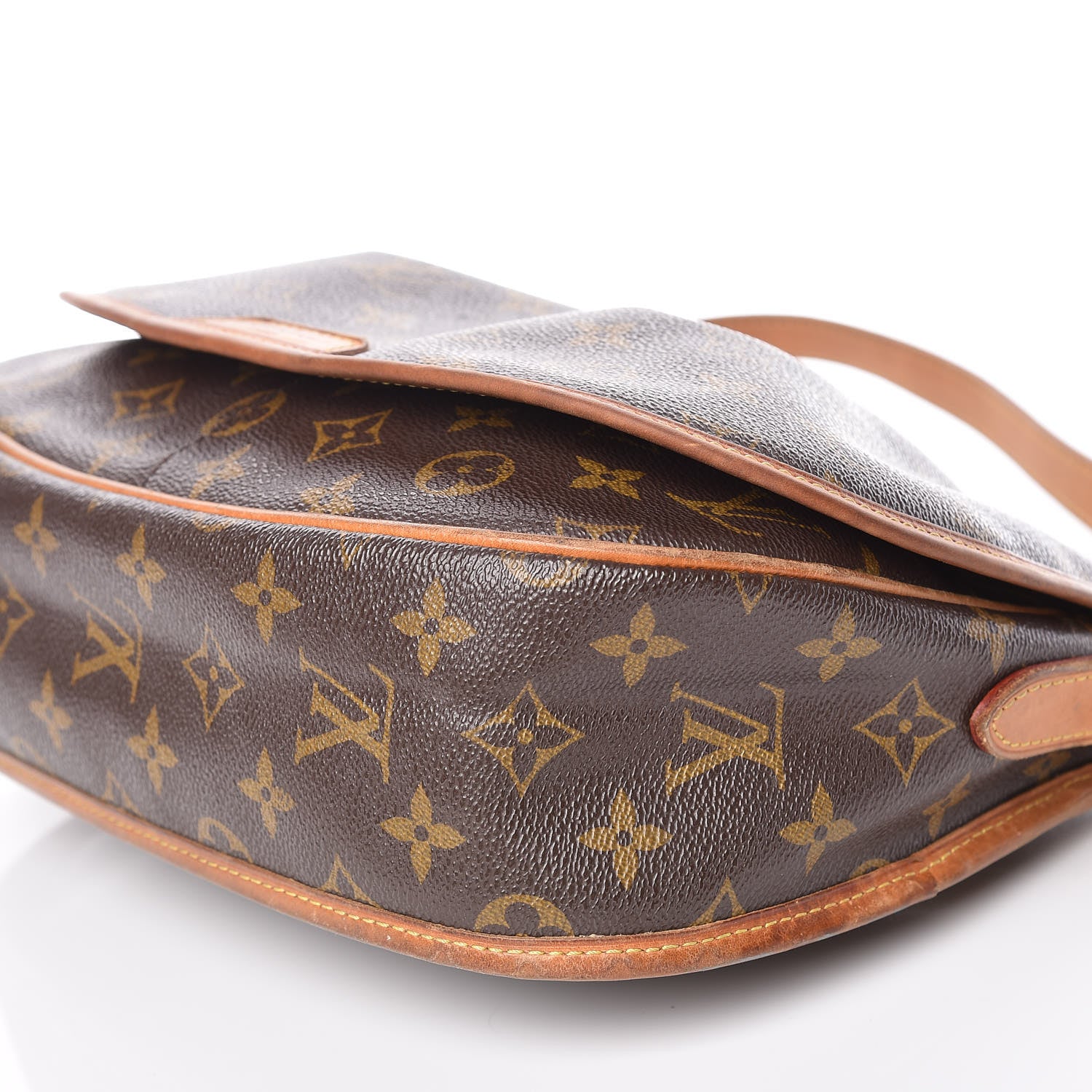 Louis Vuitton Monogram Menilmontant PM 9 of 18