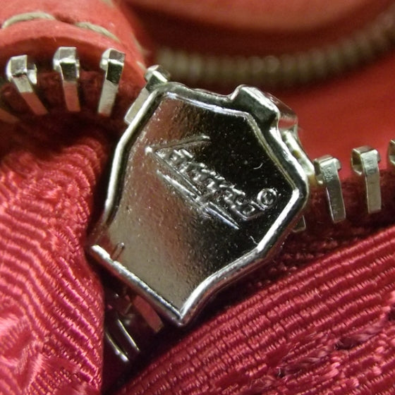 Cervo Lux Hobo Fuchsia Red