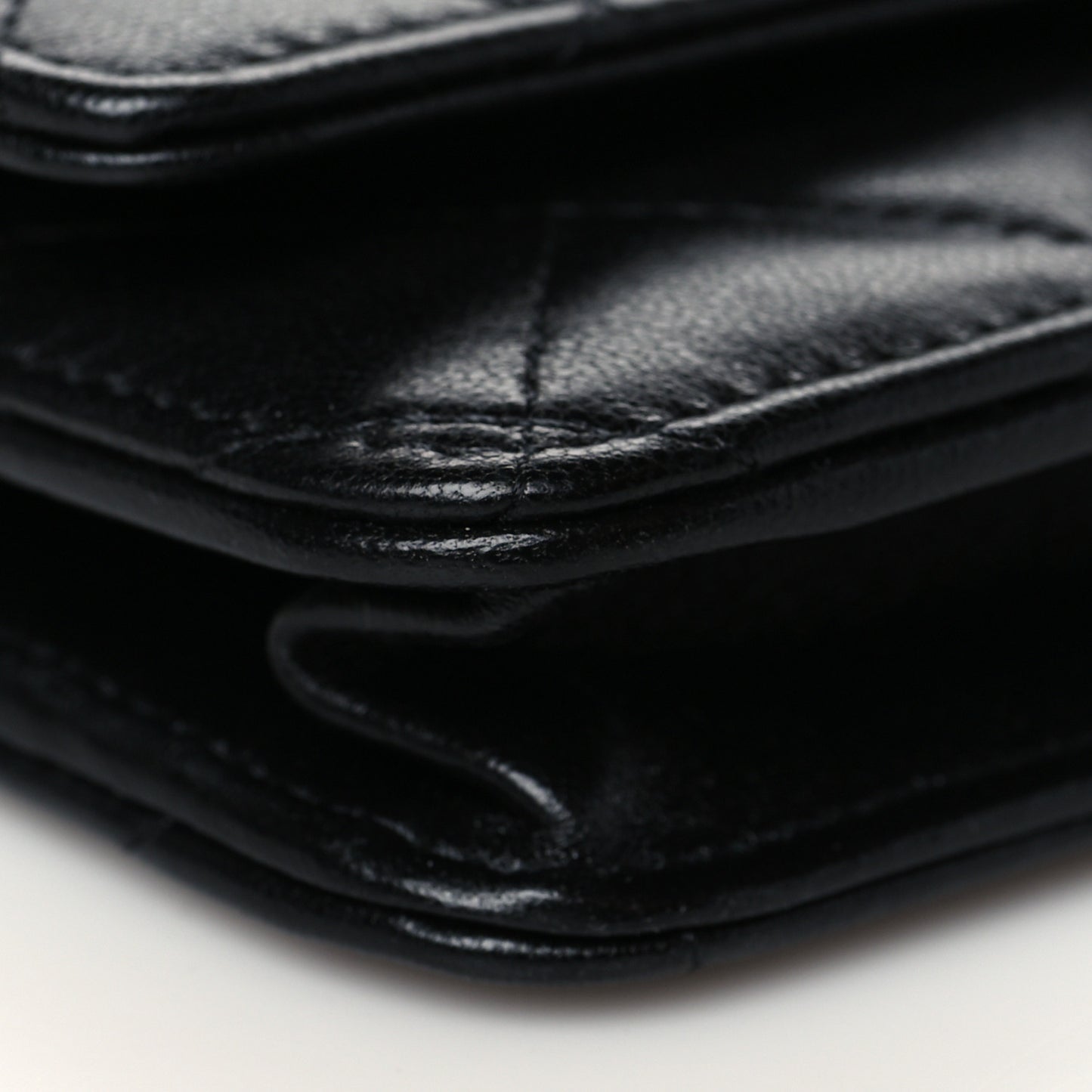 Lambskin Quilted Top Handle Wallet On Chain WOC Black