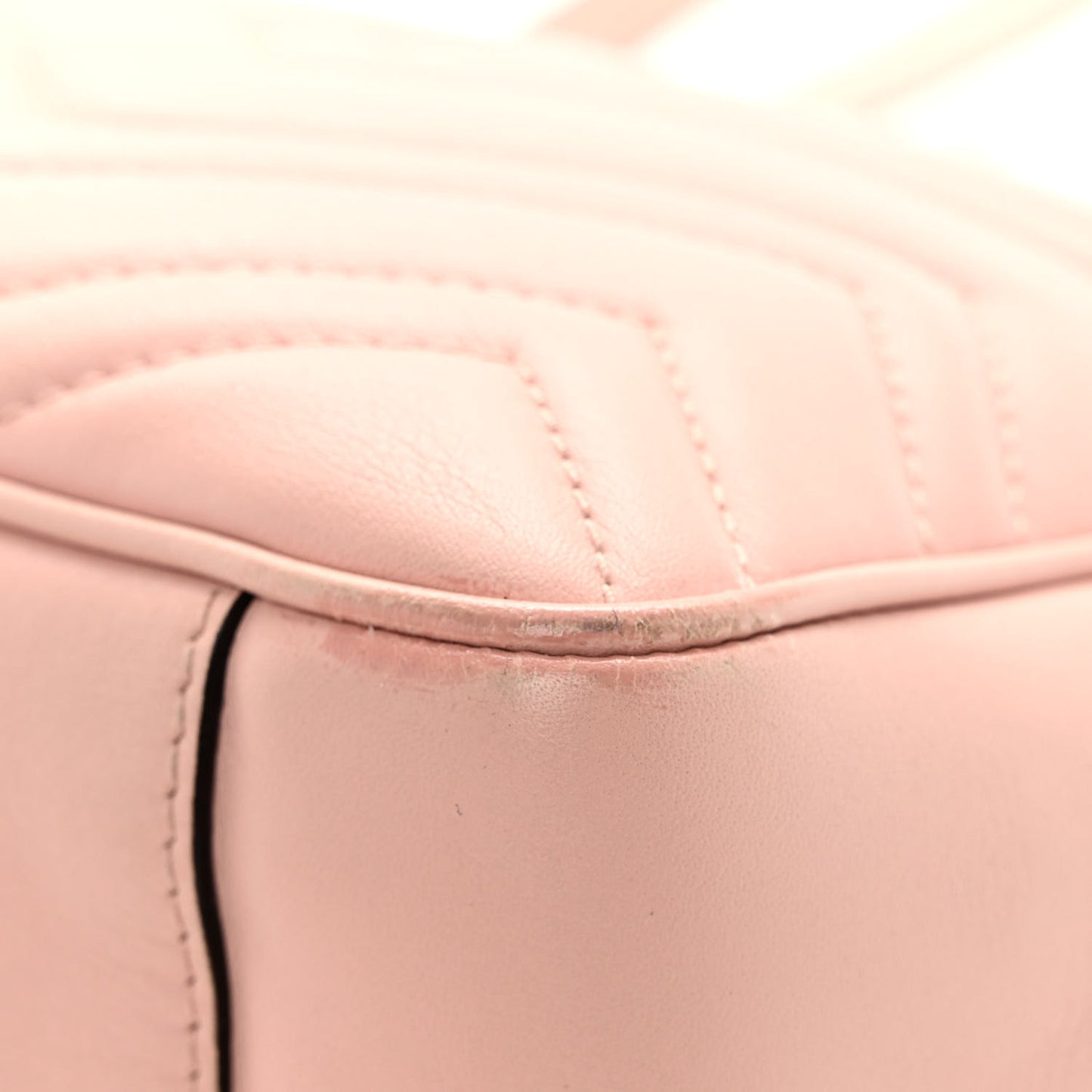 Calfskin Matelasse Medium GG Marmont Open Top Shoulder Bag Perfect Pink
