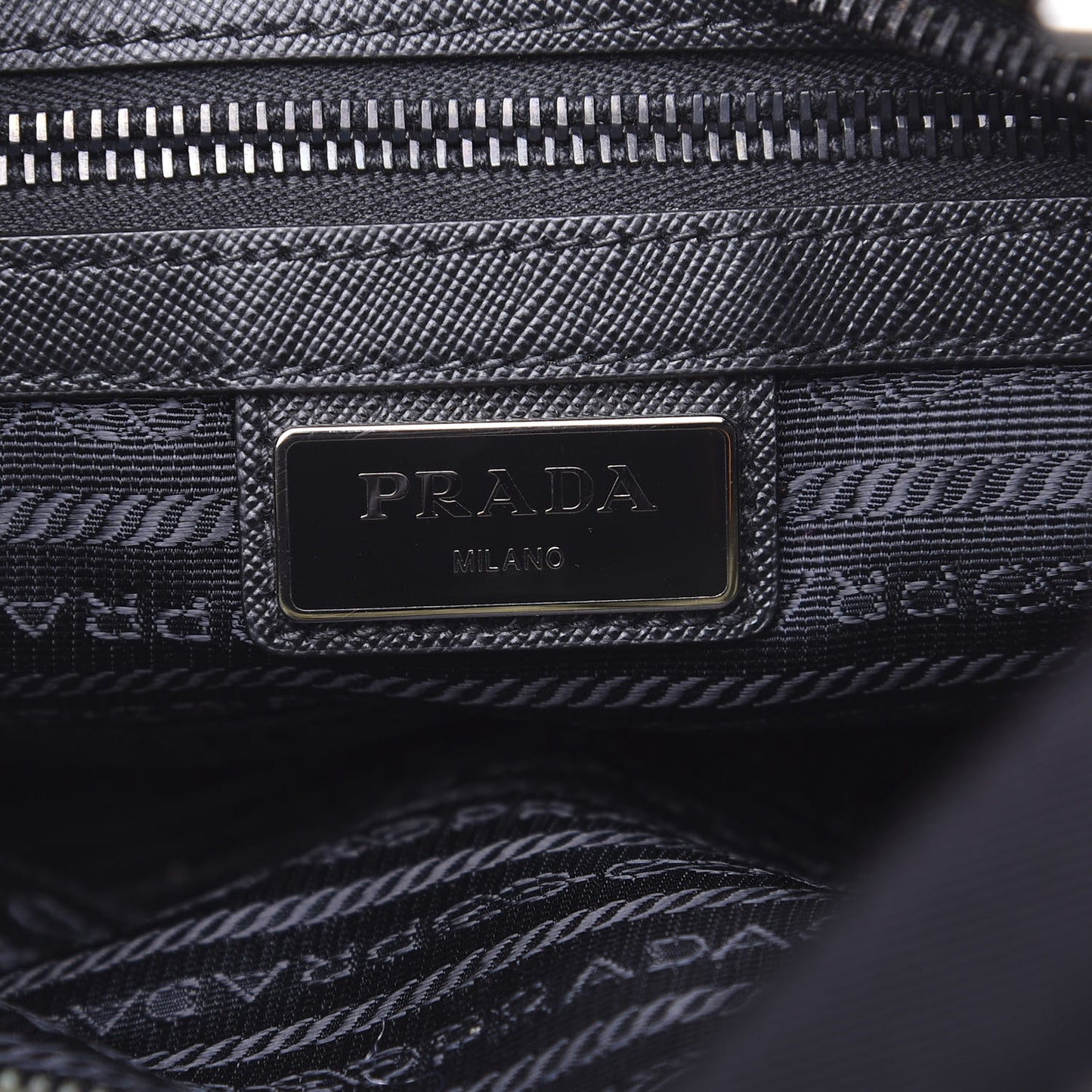 Nylon Vela Flat Messenger Bag Mimetico