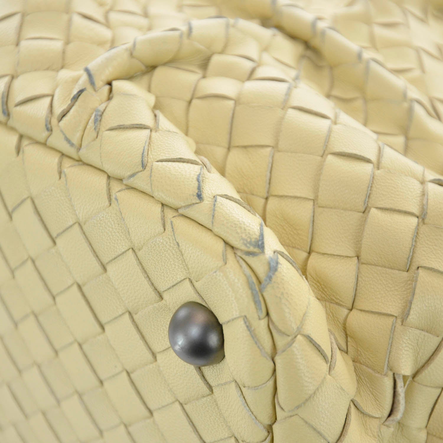 Bottega Veneta Nappa Intrecciato Tote Cream 6 of 9