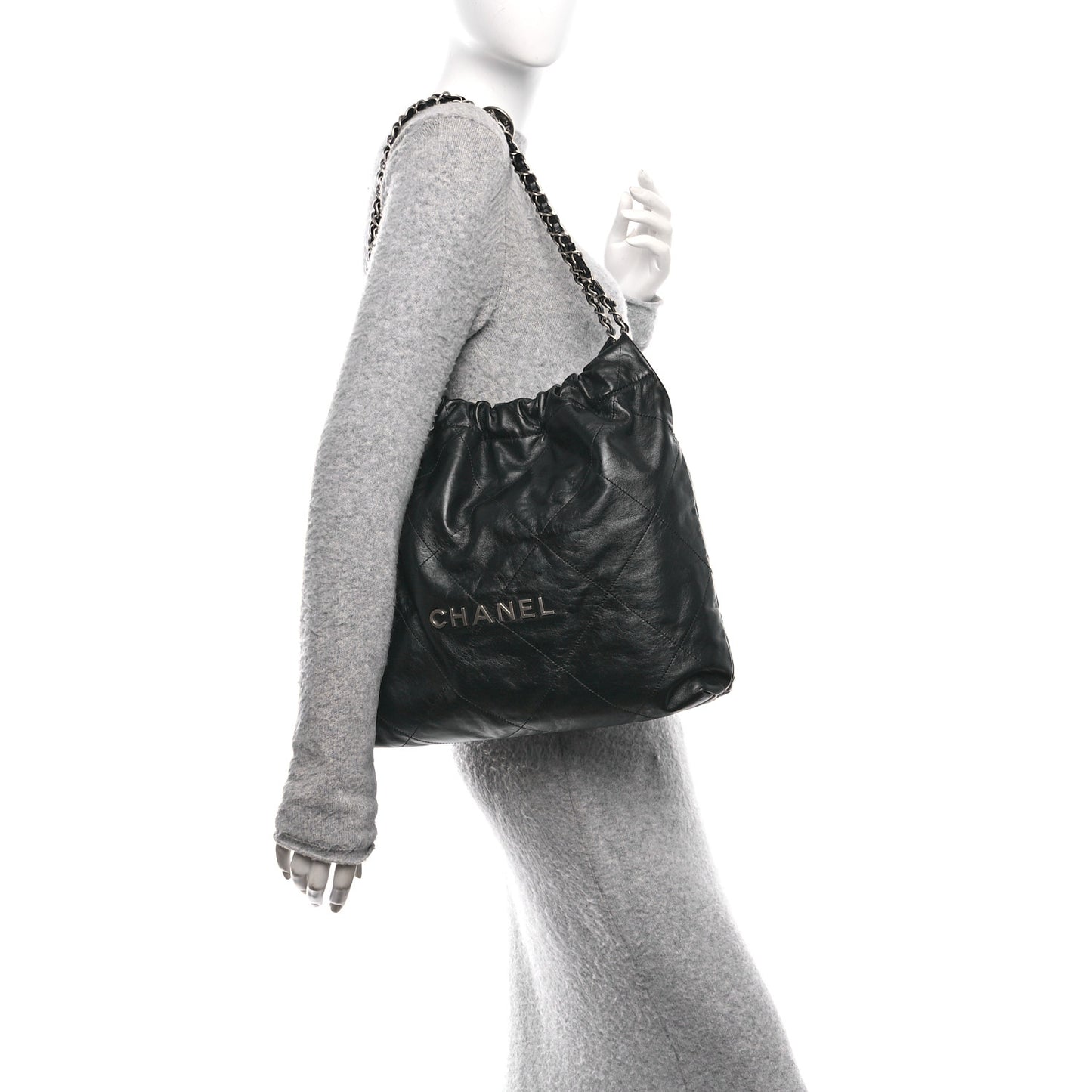 Shiny Calfskin Quilted Chanel 22 Black