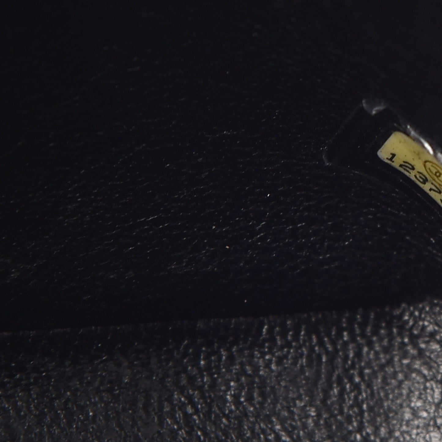 Caviar Quilted Jumbo Single Flap Black