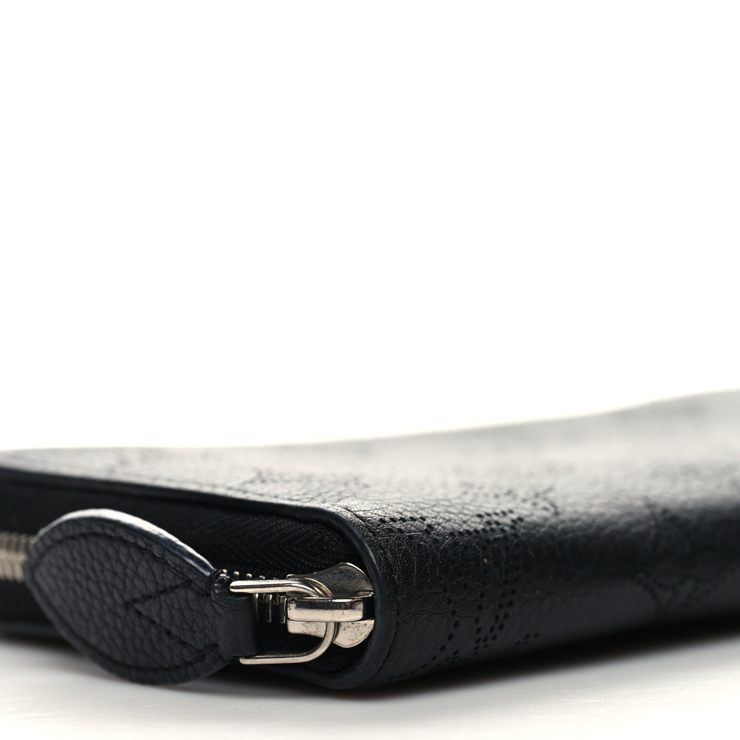 Mahina Zippy Wallet NM Black