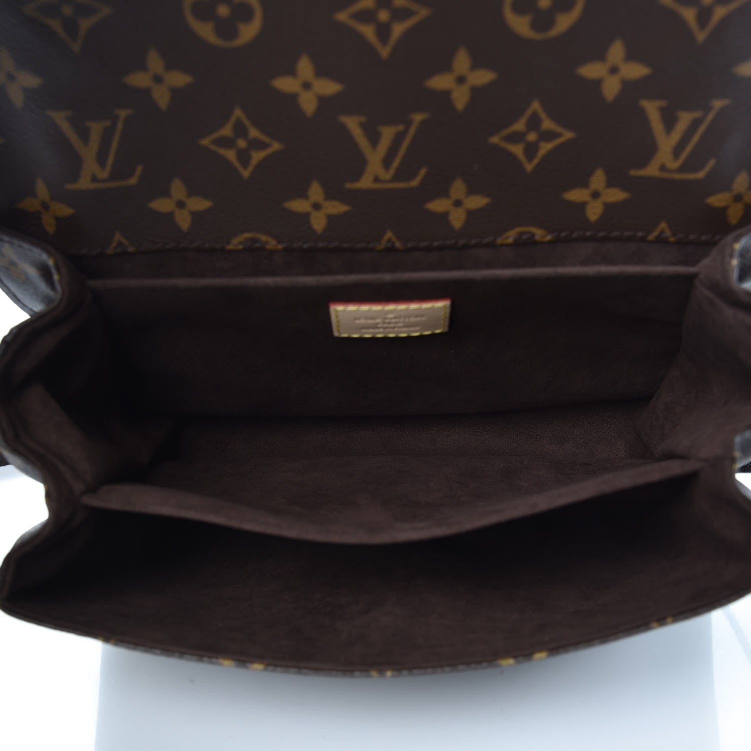 Louis Vuitton Monogram Pochette Metis 5 of 8