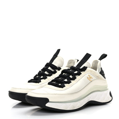 Chanel Velvet Calfskin Mixed Fibers CC Sneakers 38 Ivory Black 3 of 8