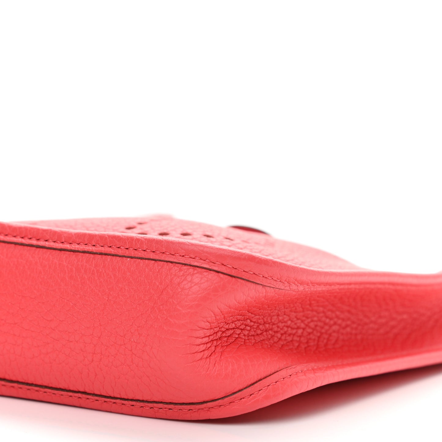 Taurillon Clemence Evelyne TPM Rouge Pivoine