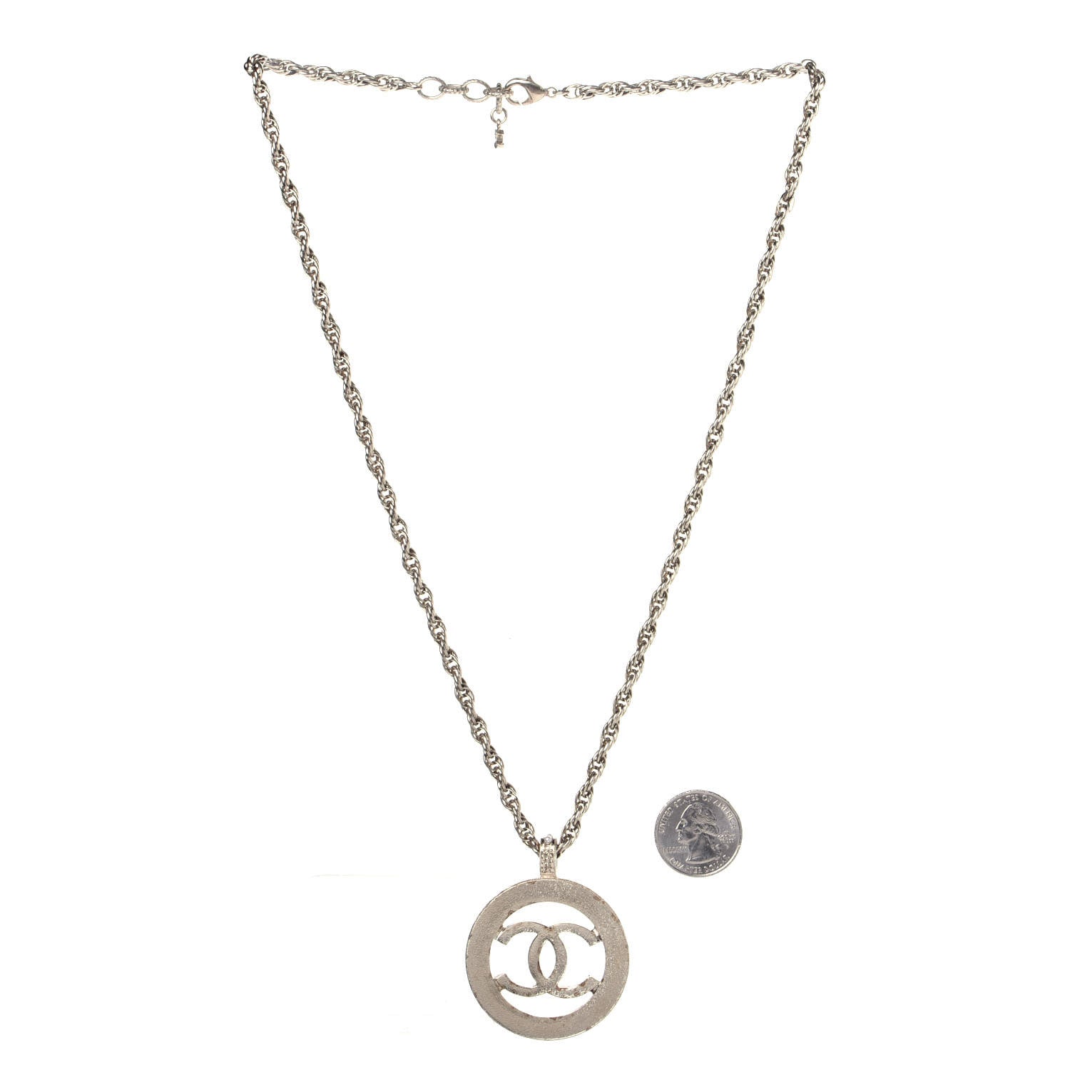 Chanel Pearl CC Round Pendant Necklace Gold 3 of 8