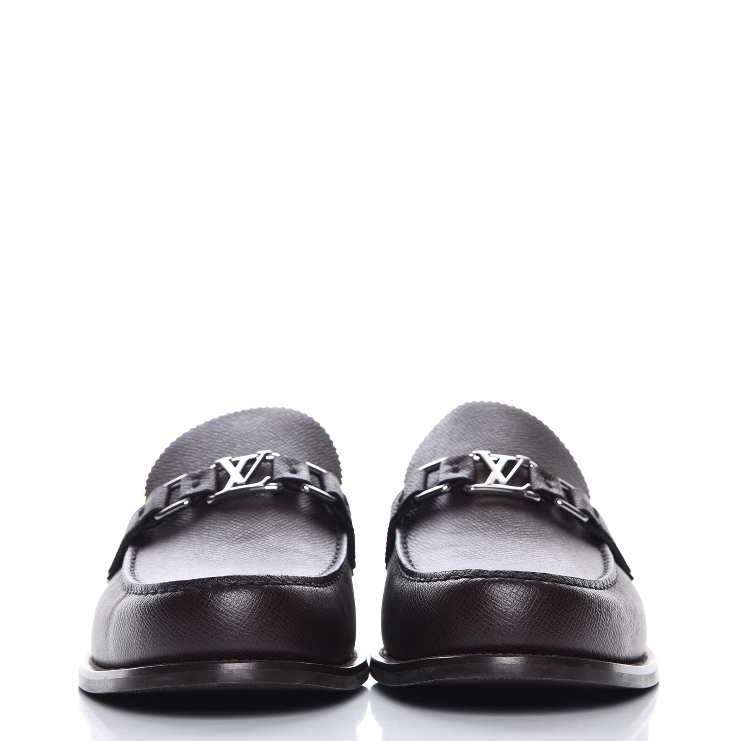 Louis Vuitton Mens Taiga Major Loafers 11 Acajou 2 of 9