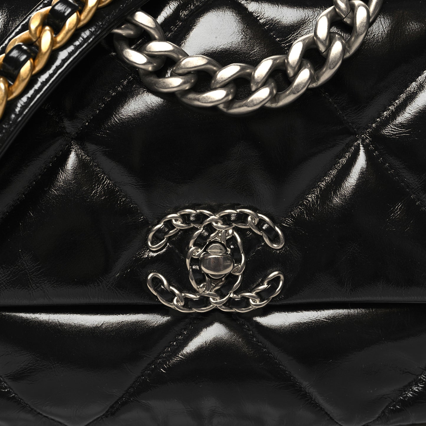 Shiny Crumpled Calfskin Quilted Medium Chanel 19 Flap Black