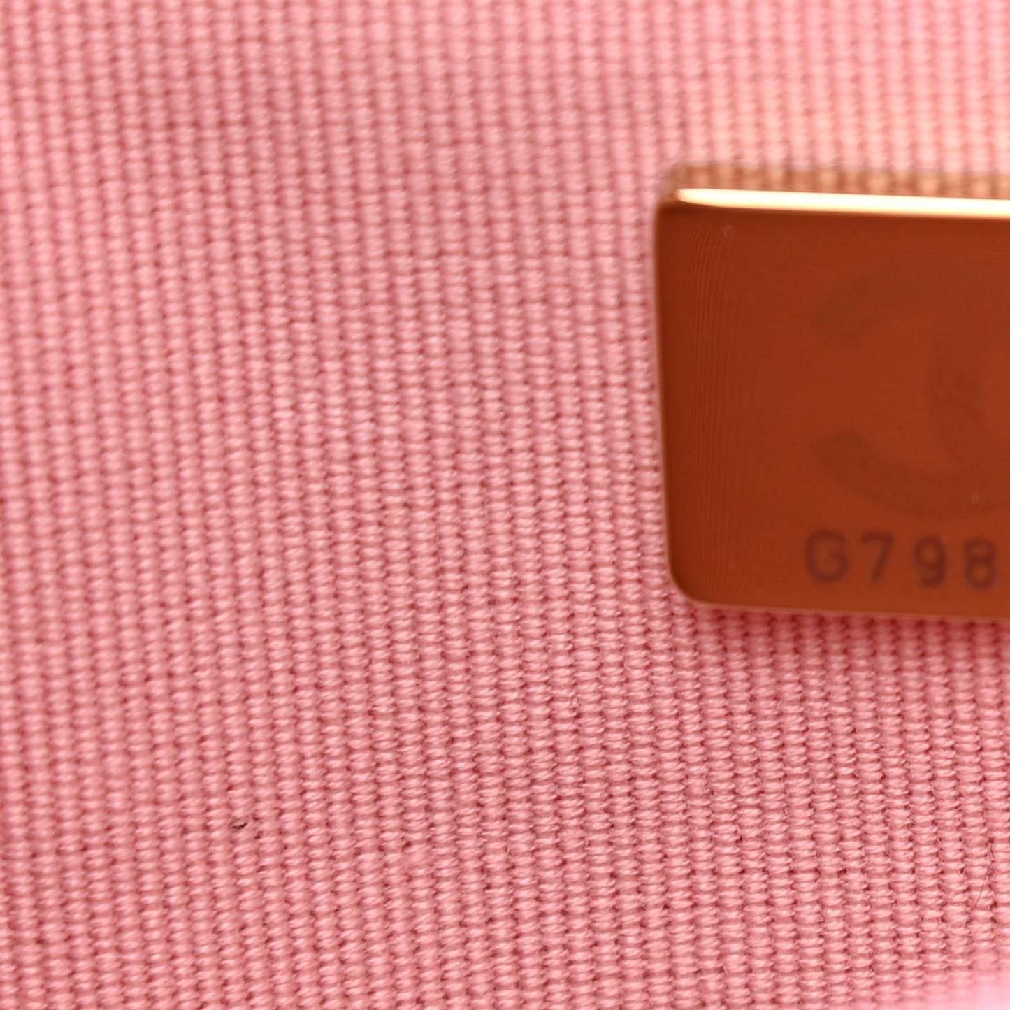 Caviar Quilted Wallet on Chain WOC Light Pink