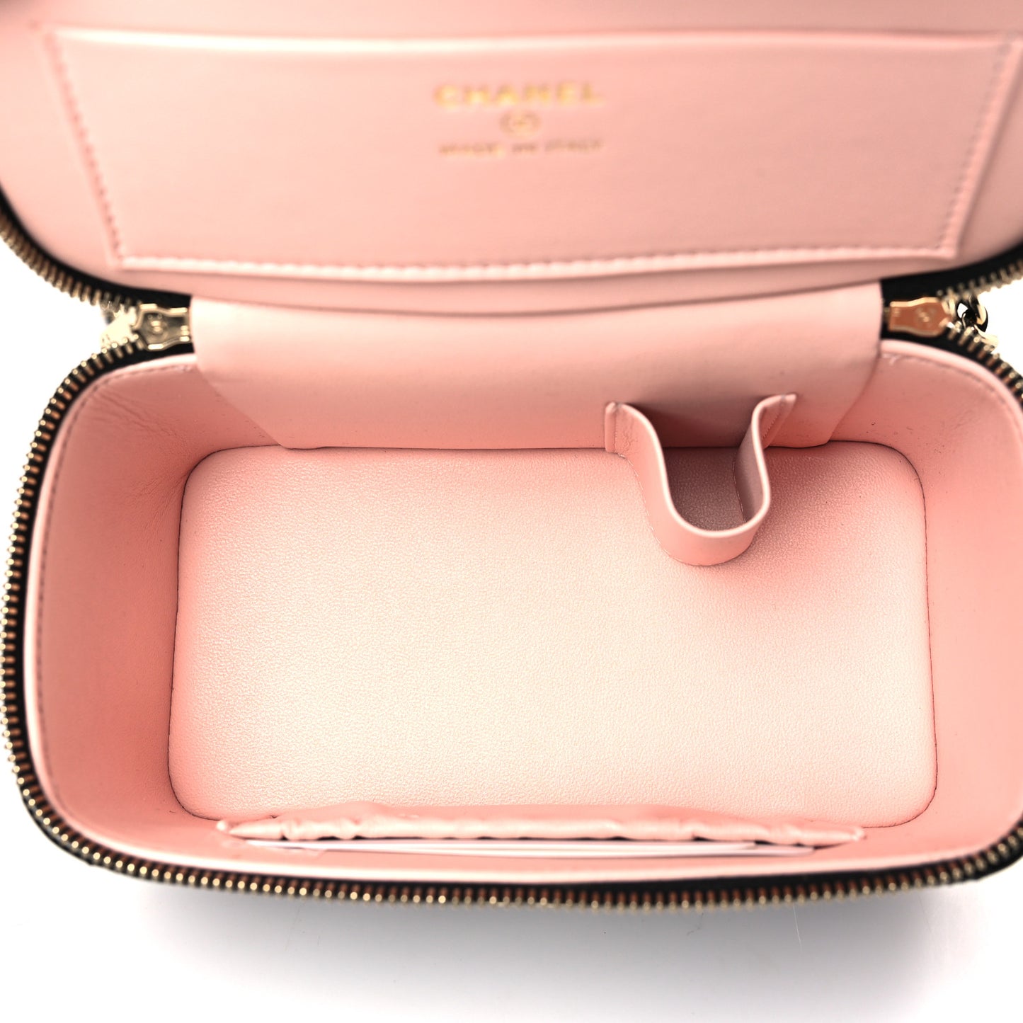 Shiny Lambskin Quilted Top Handle Vanity Case With Chain Black
