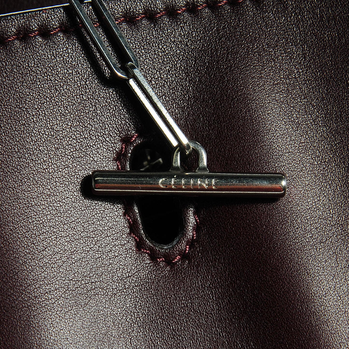 Smooth Calfskin New Shoulder Bag Burgundy
