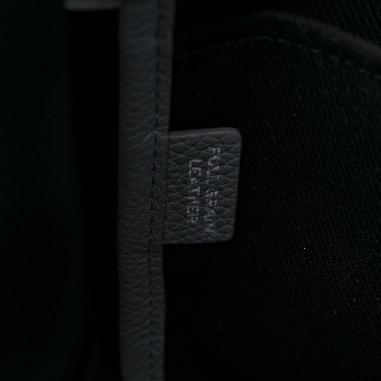 Grained Calfskin Medium The Tote Bag Grey