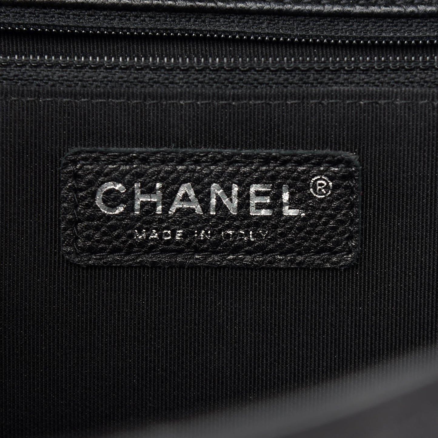 Caviar Chevron Quilted Large Puffy CC Flap Black