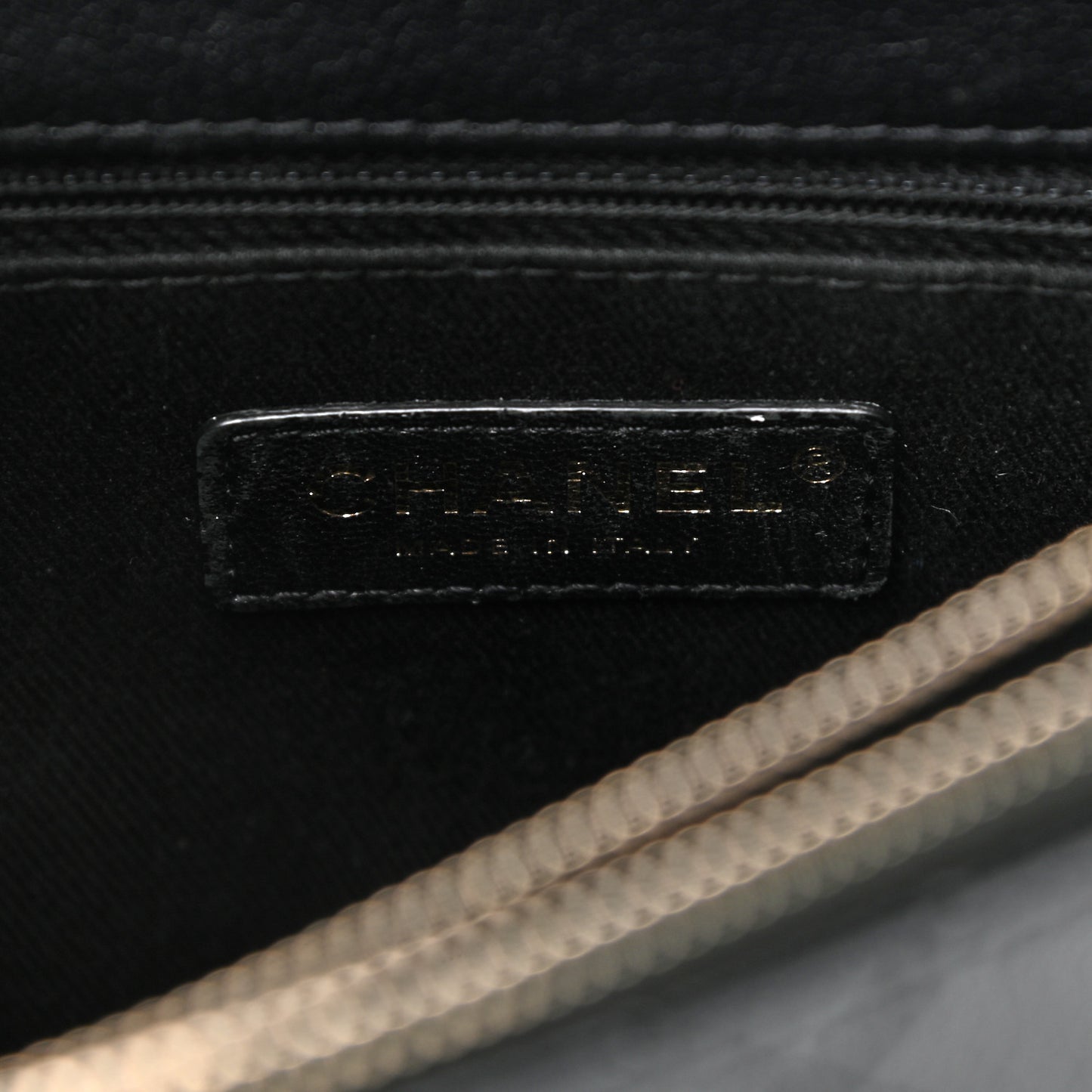 Shiny Calfskin Goatskin Quilted Medium Coco Curve Messenger Flap Black