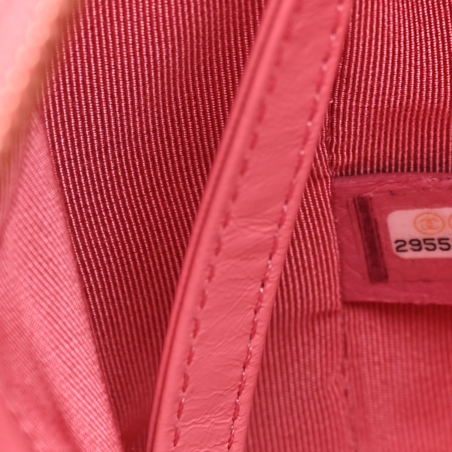 Aged Calfskin Quilted Medium Gabrielle Logo Hobo Rose