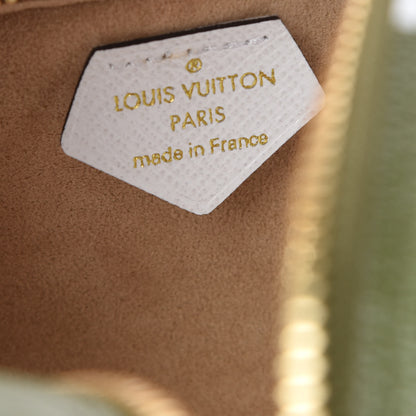 Louis Vuitton Monogram Giant Beach Pouch Kaki 6 of 10
