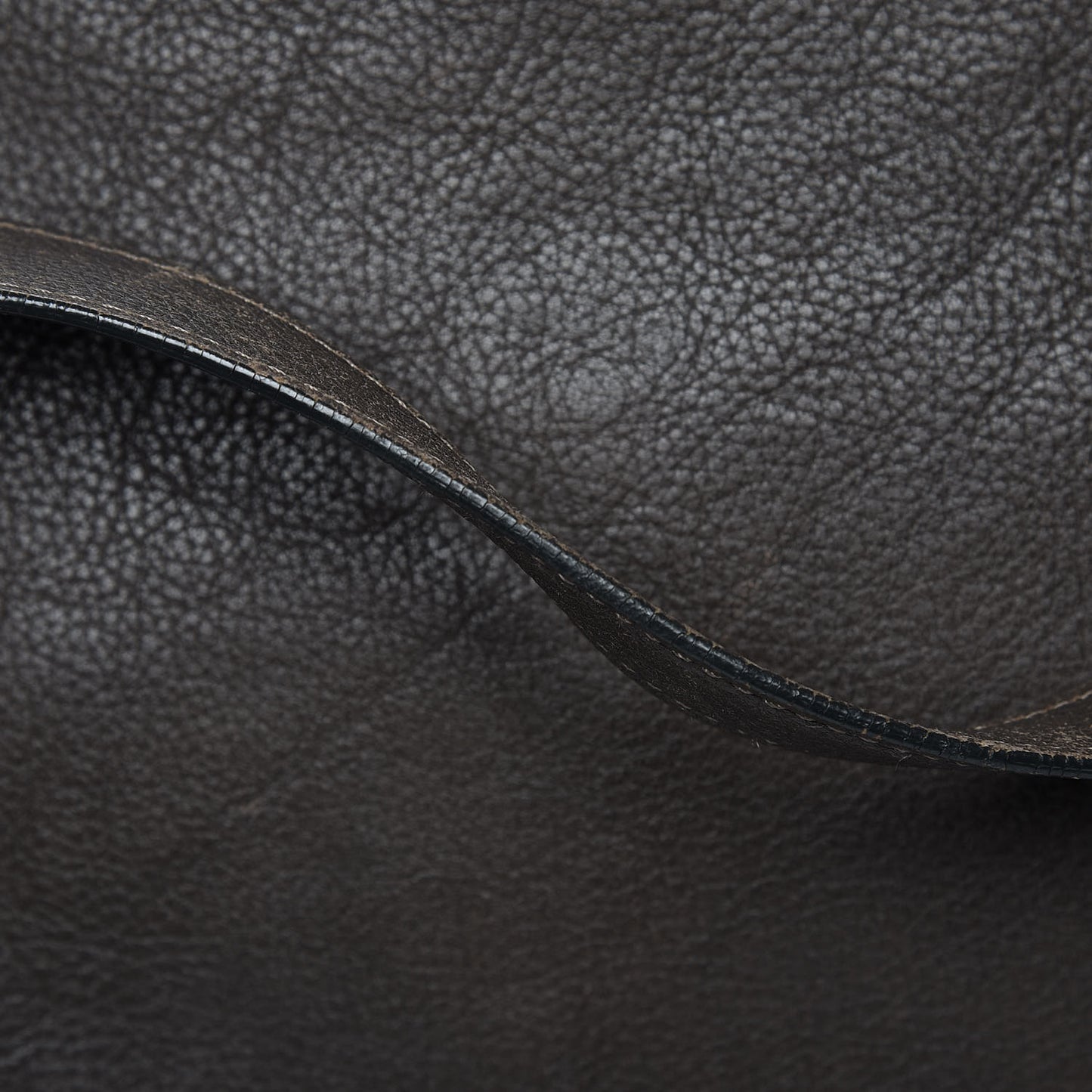 Calfskin Large Paraty Rock