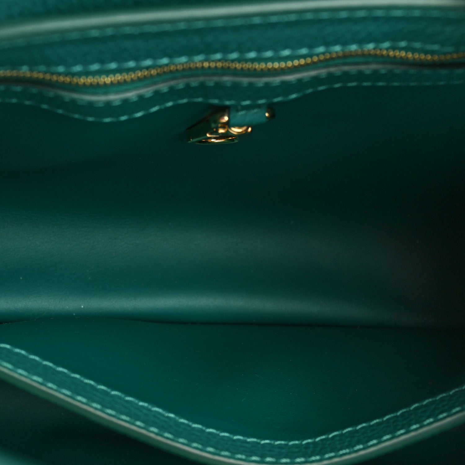 Louis Vuitton Taurillon Capucines BB Emerald 5 of 7