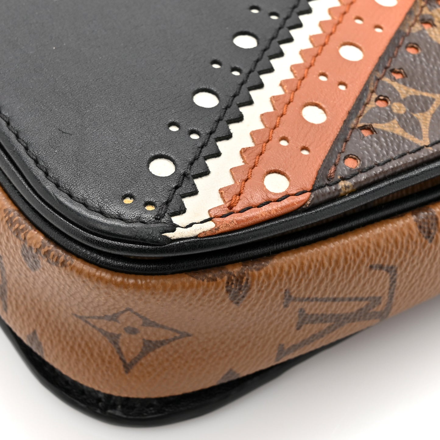 Monogram Pochette Metis MM