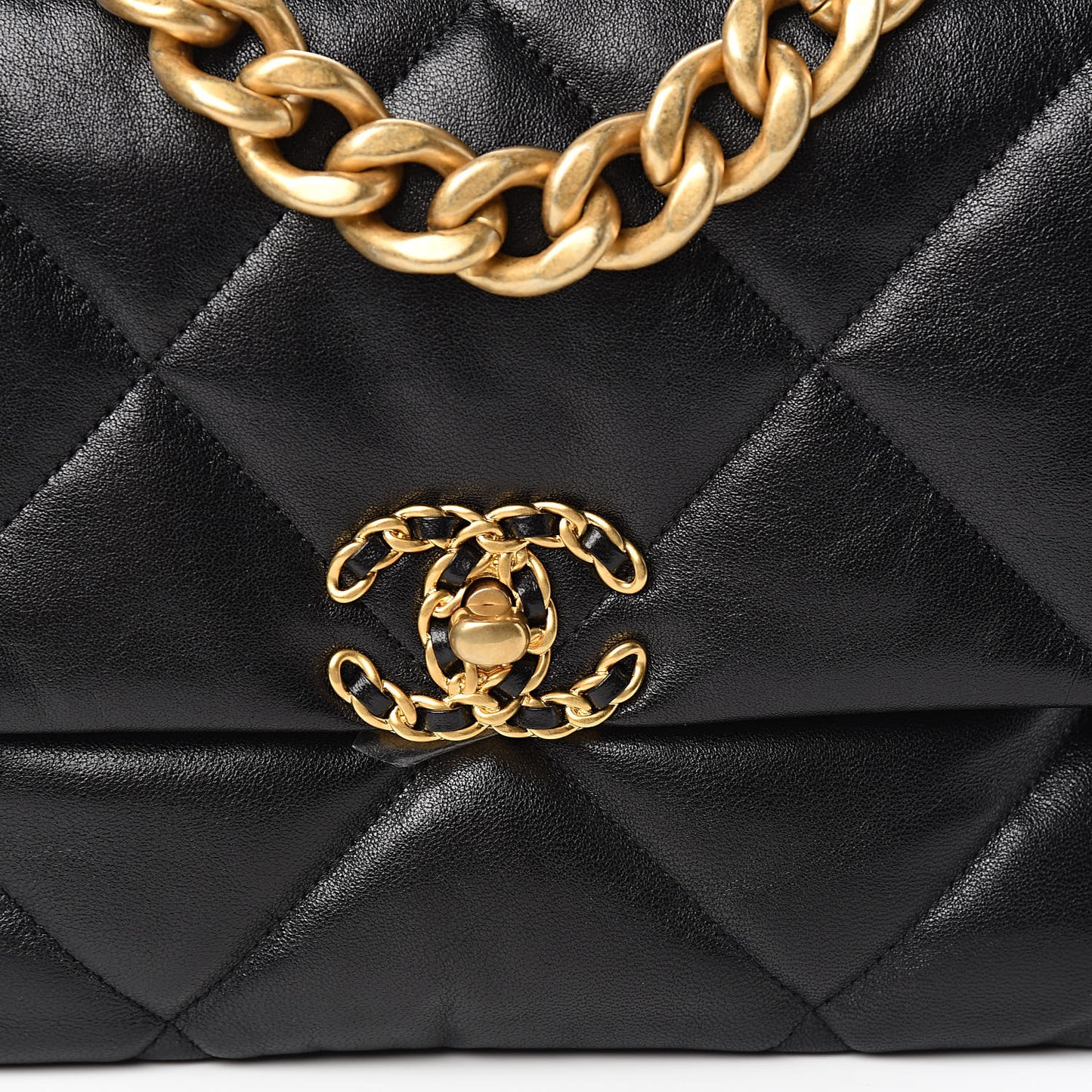Lambskin Quilted Large 19 Flap Black