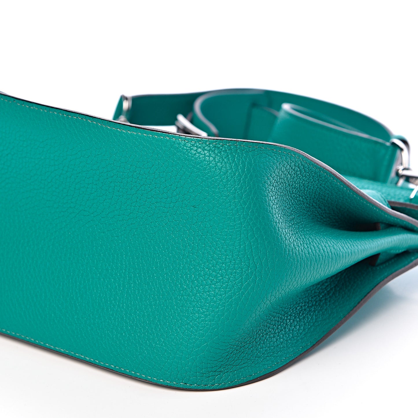 Taurillon Clemence Jypsiere 28 Bleu Paon