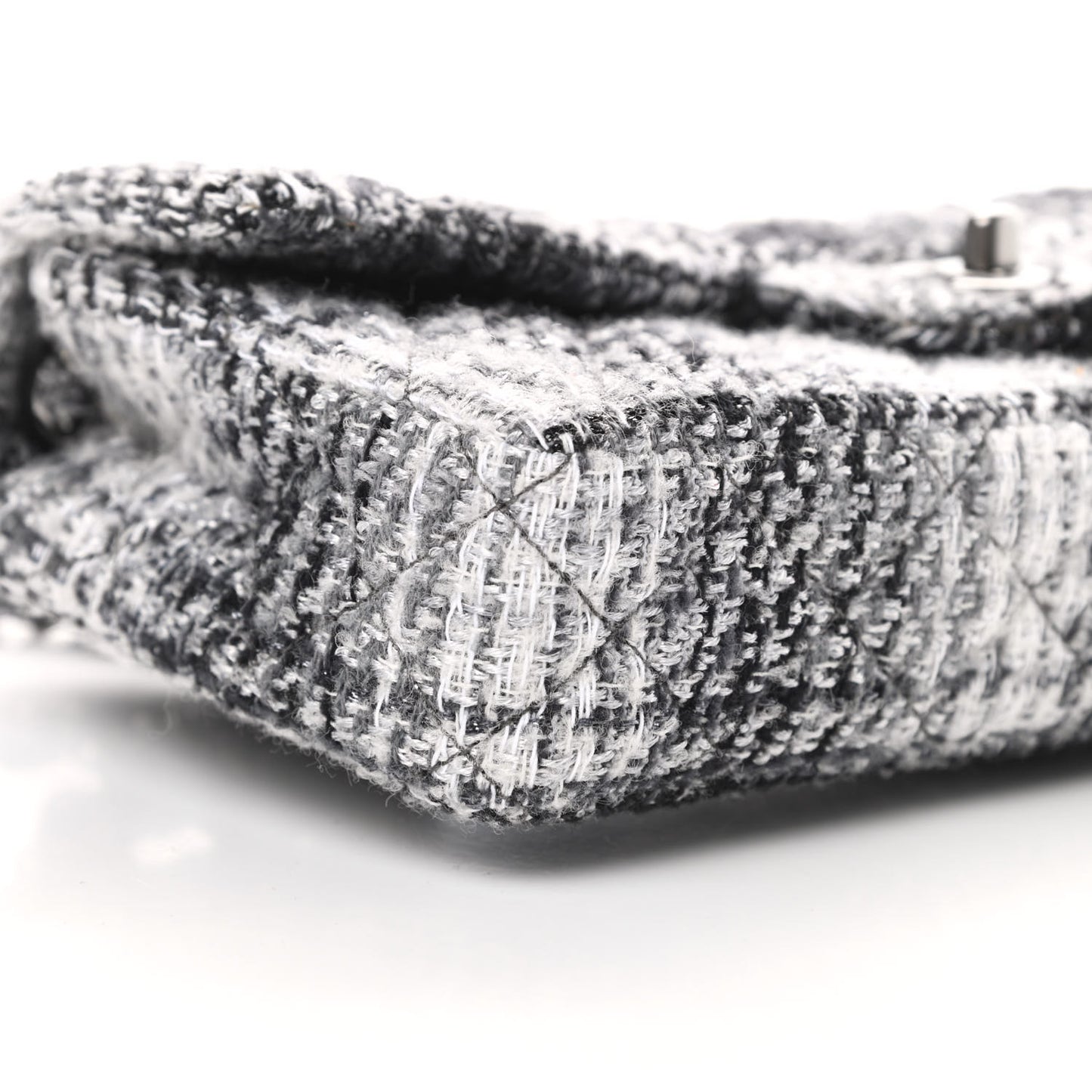 Tweed East West Flap Black White