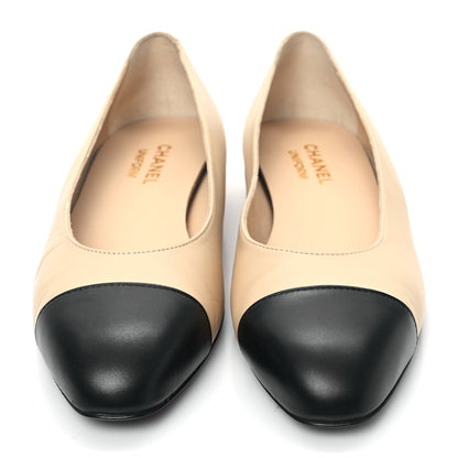 Chanel Lambskin Cap Toe Ballerina Flats 40 Beige Black 2 of 9
