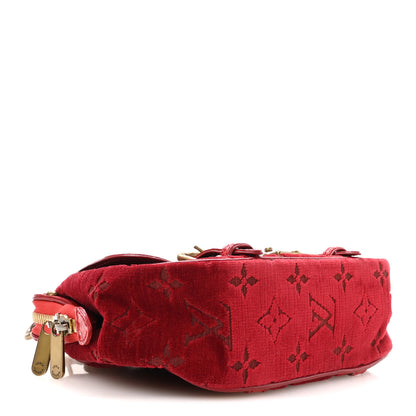 Louis Vuitton Monogram Velours Alligator Gracie PM Rouge 4 of 10