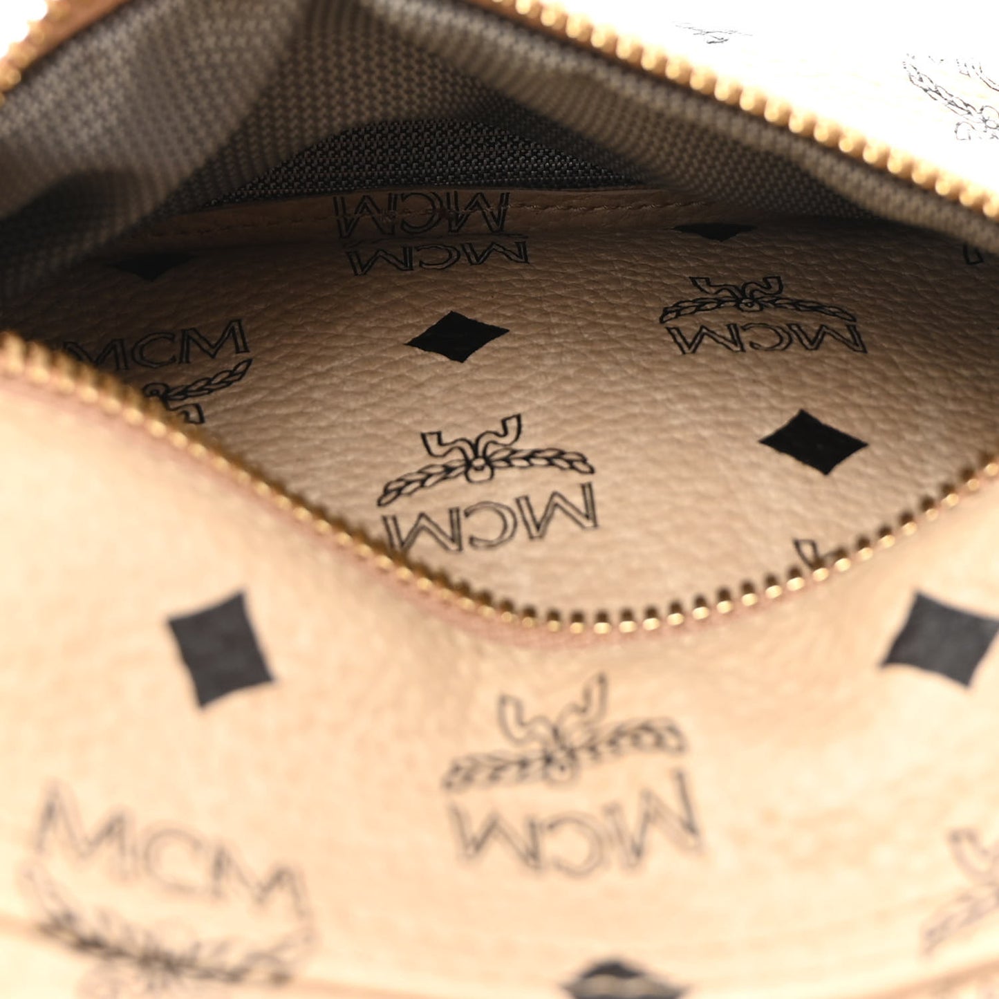 Visetos Small Side Stud Stark Backpack Beige