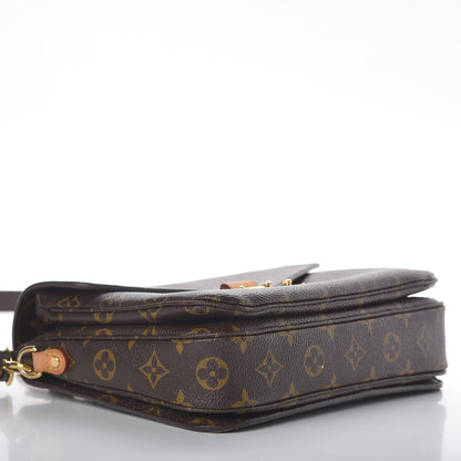 Louis Vuitton Monogram Pochette Metis 4 of 16