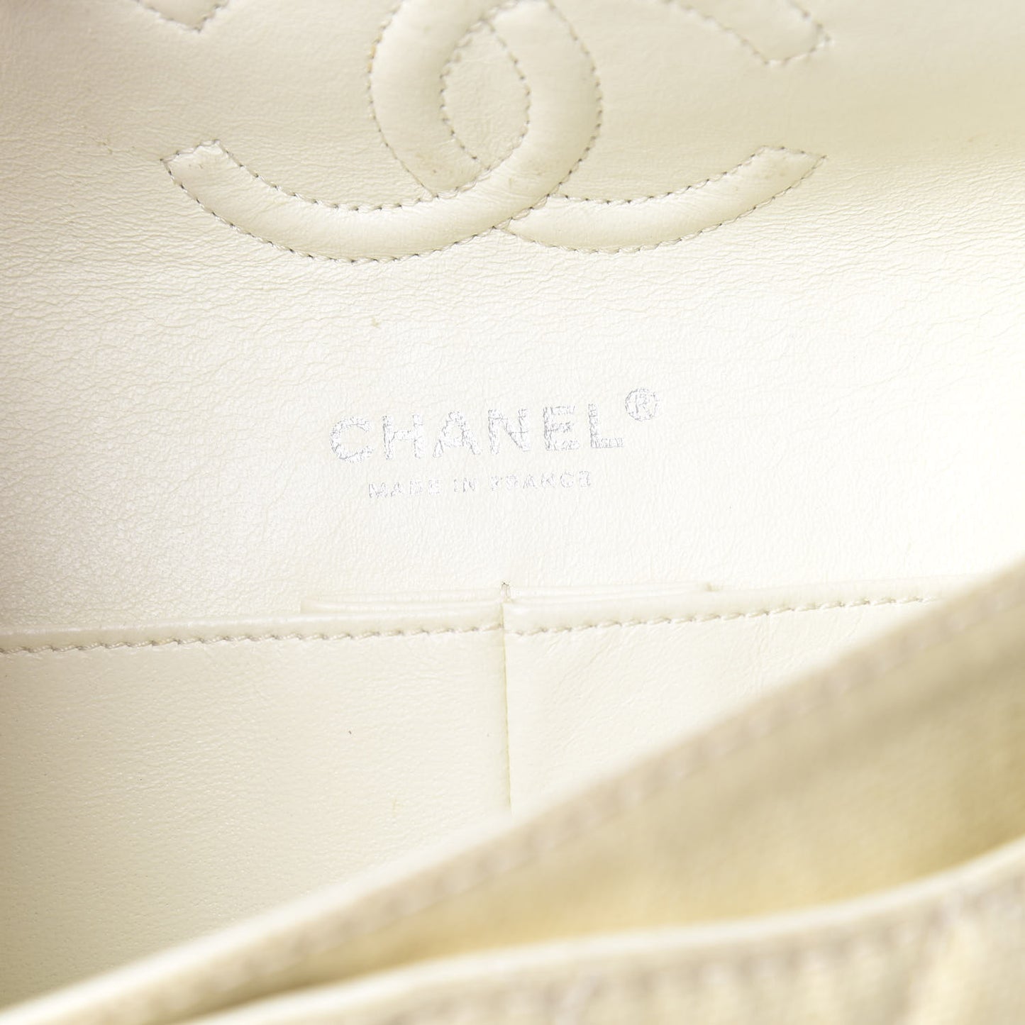 Canvas Quilted Medium Flap Beige