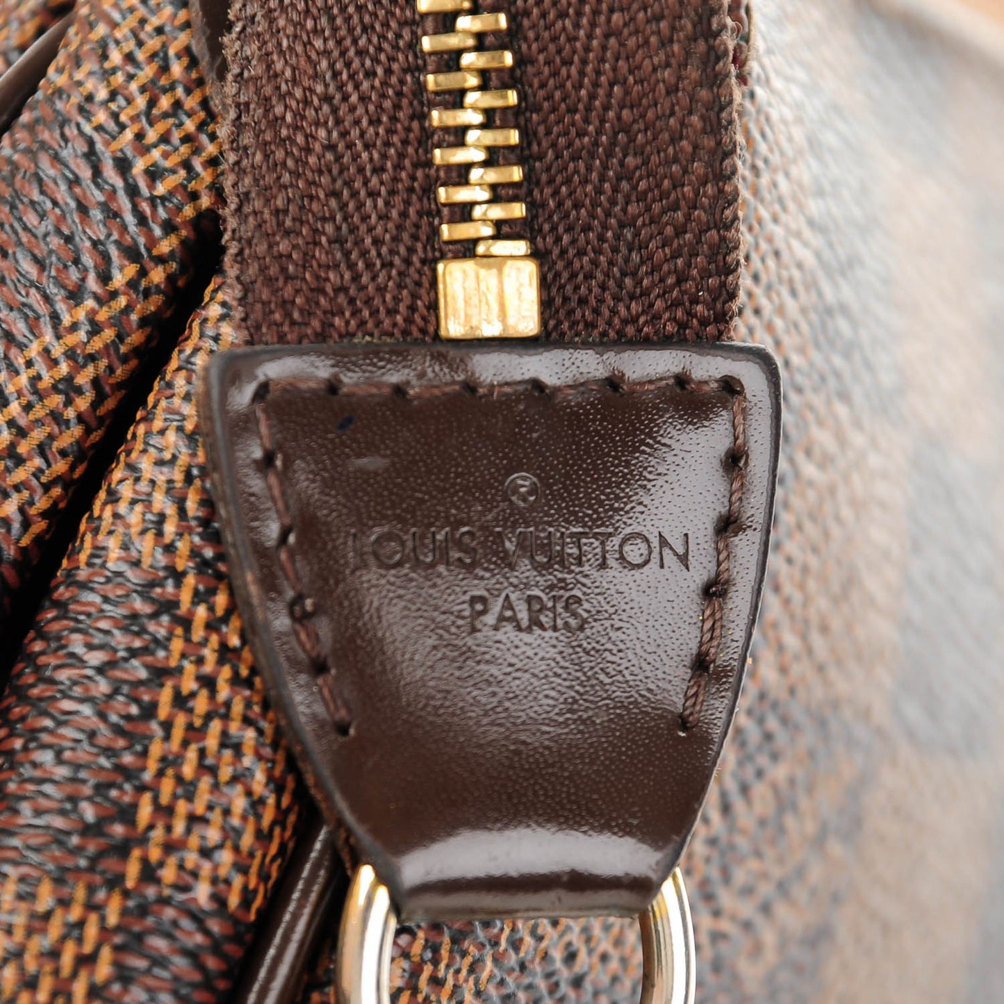 Damier Ebene Eva Clutch