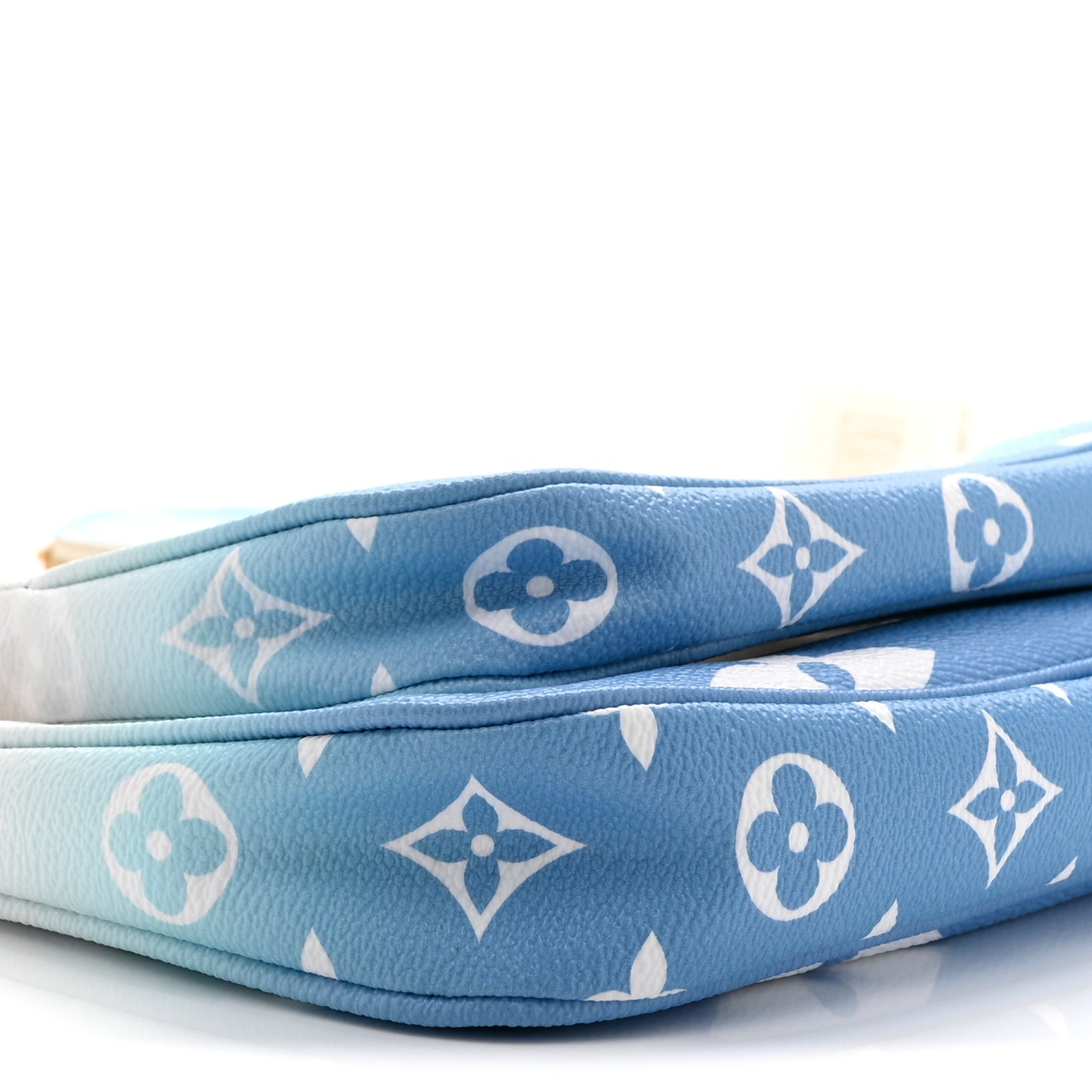 Monogram Giant By The Pool Multi Pochette Accessories Blue Blue