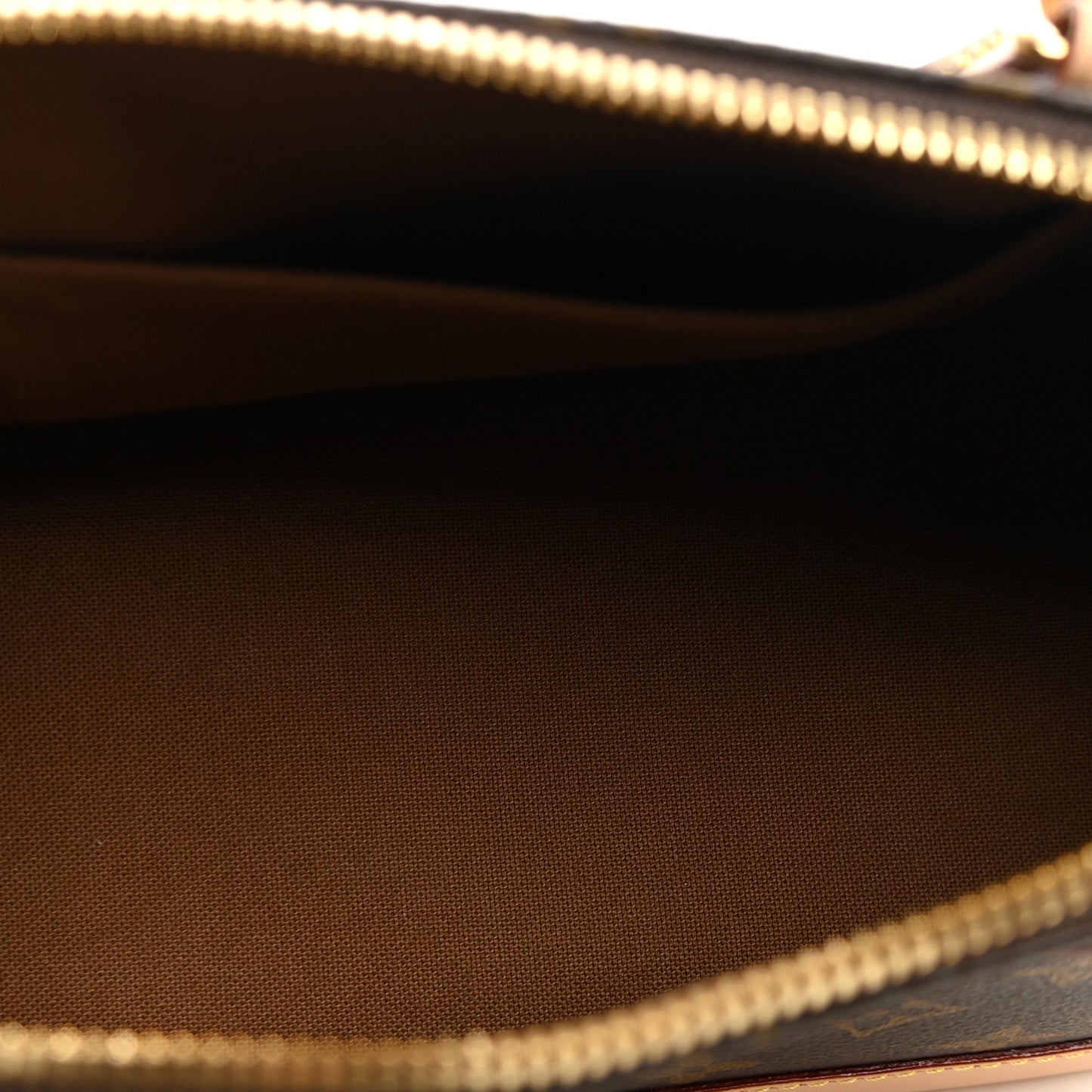 Monogram Alma BB
