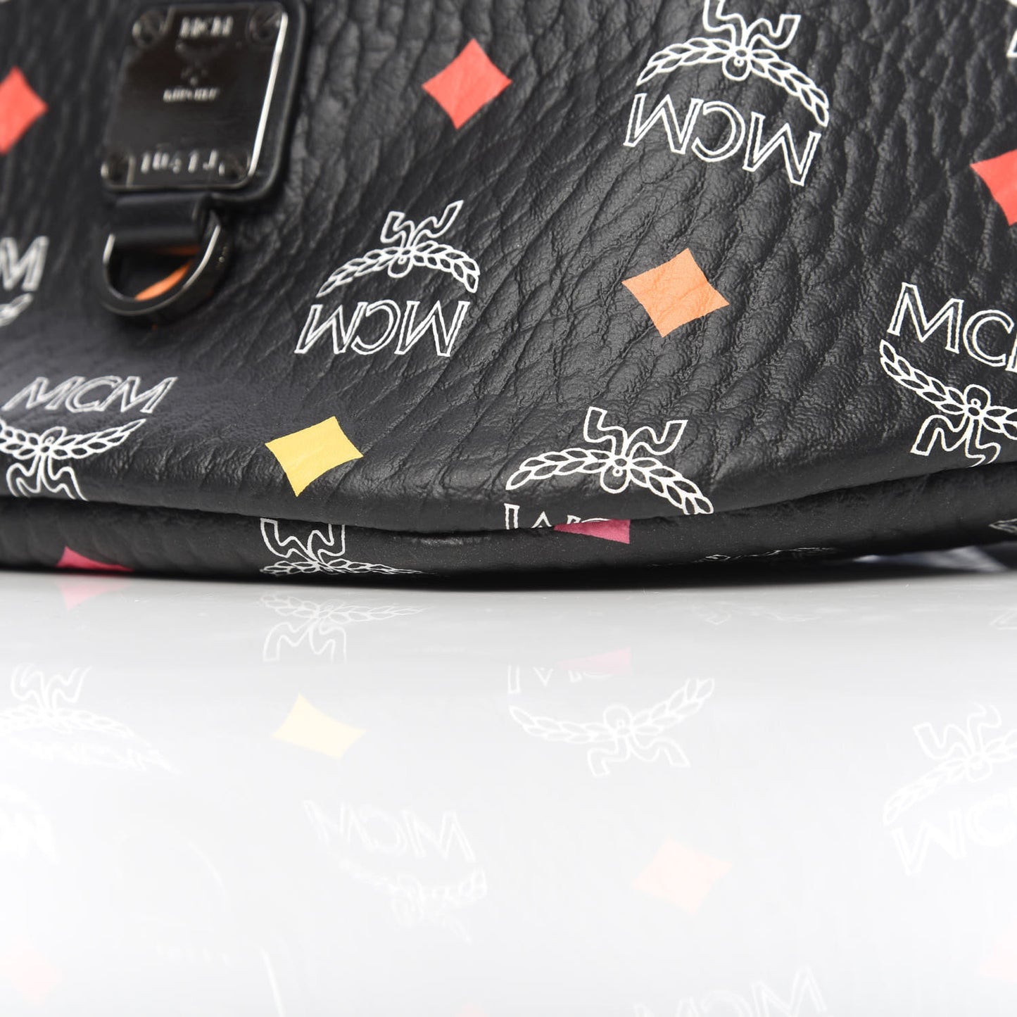 Skyoptic Visetos Small Fursten Belt Bag Diamond Black