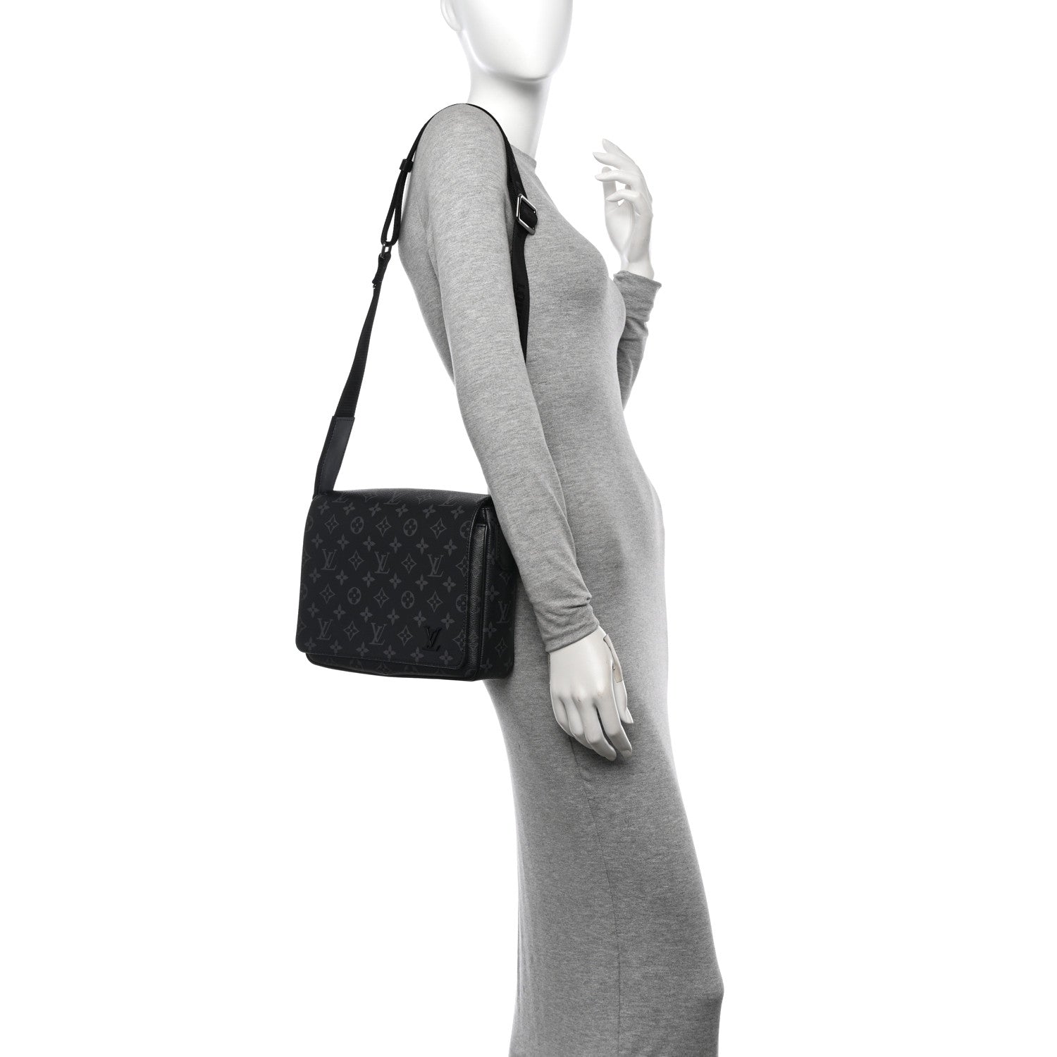 Louis Vuitton Monogram Eclipse District PM NM 2 of 10